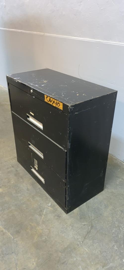 3' Tall Recessed 3 Drawer File Cabinet(S6LLST8685)