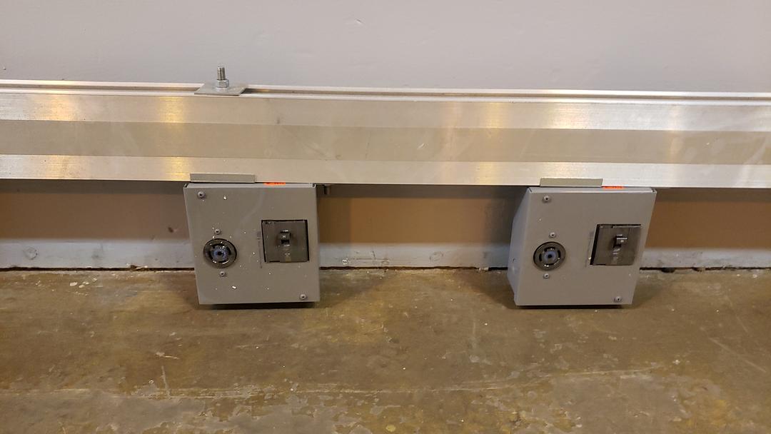 100A Starline Busway EF100NG4 W Tap Boxes(S6LLST8574)
