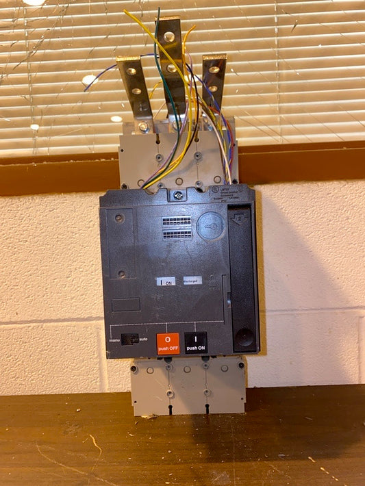 MT630 Schneider Compact NSJ Trip STR23SP Circuit Breaker(S6LLST1592)