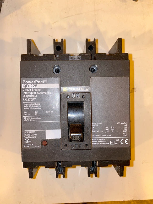 QD225 Circuit Breaker Square D 523372P7 225A(S6LLST1721)