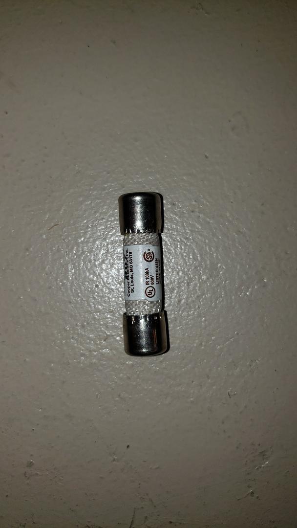 Bundle of Assorted Fuses(103997)