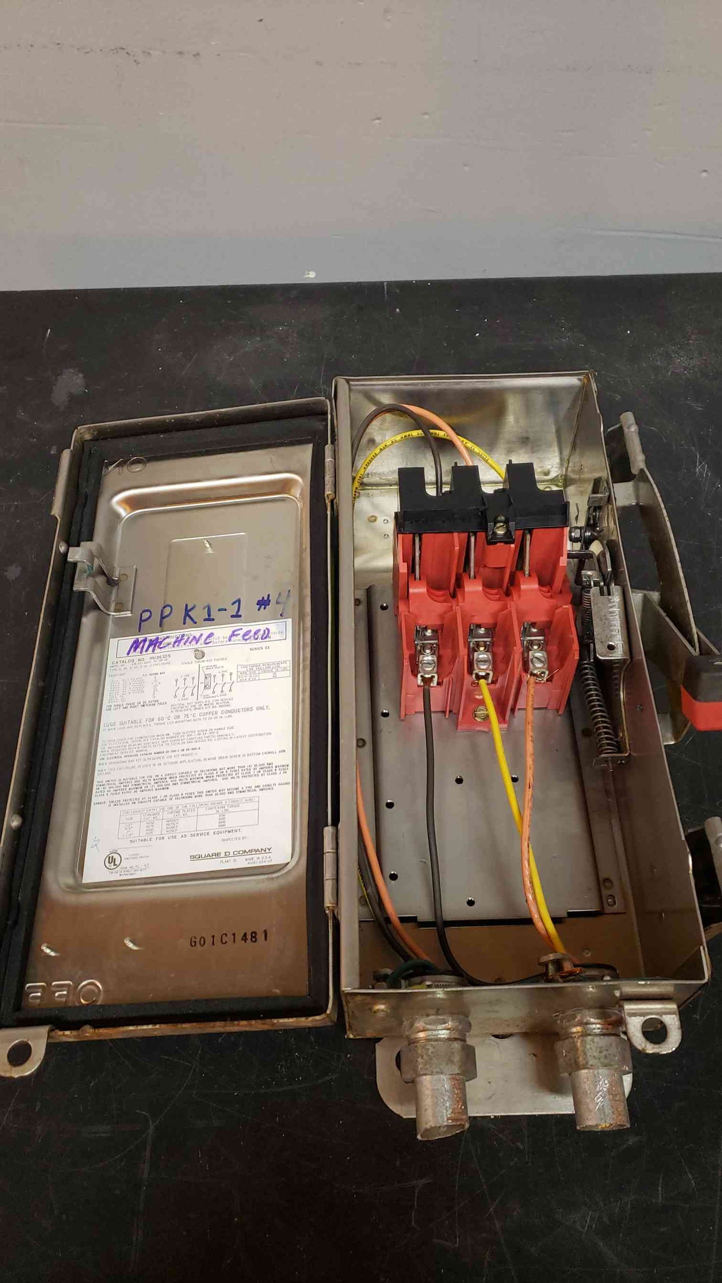 30A Square D Heavy Duty Safety Switch HU361DS Stainless Steel (SKU: 3921AA)(3921AA)