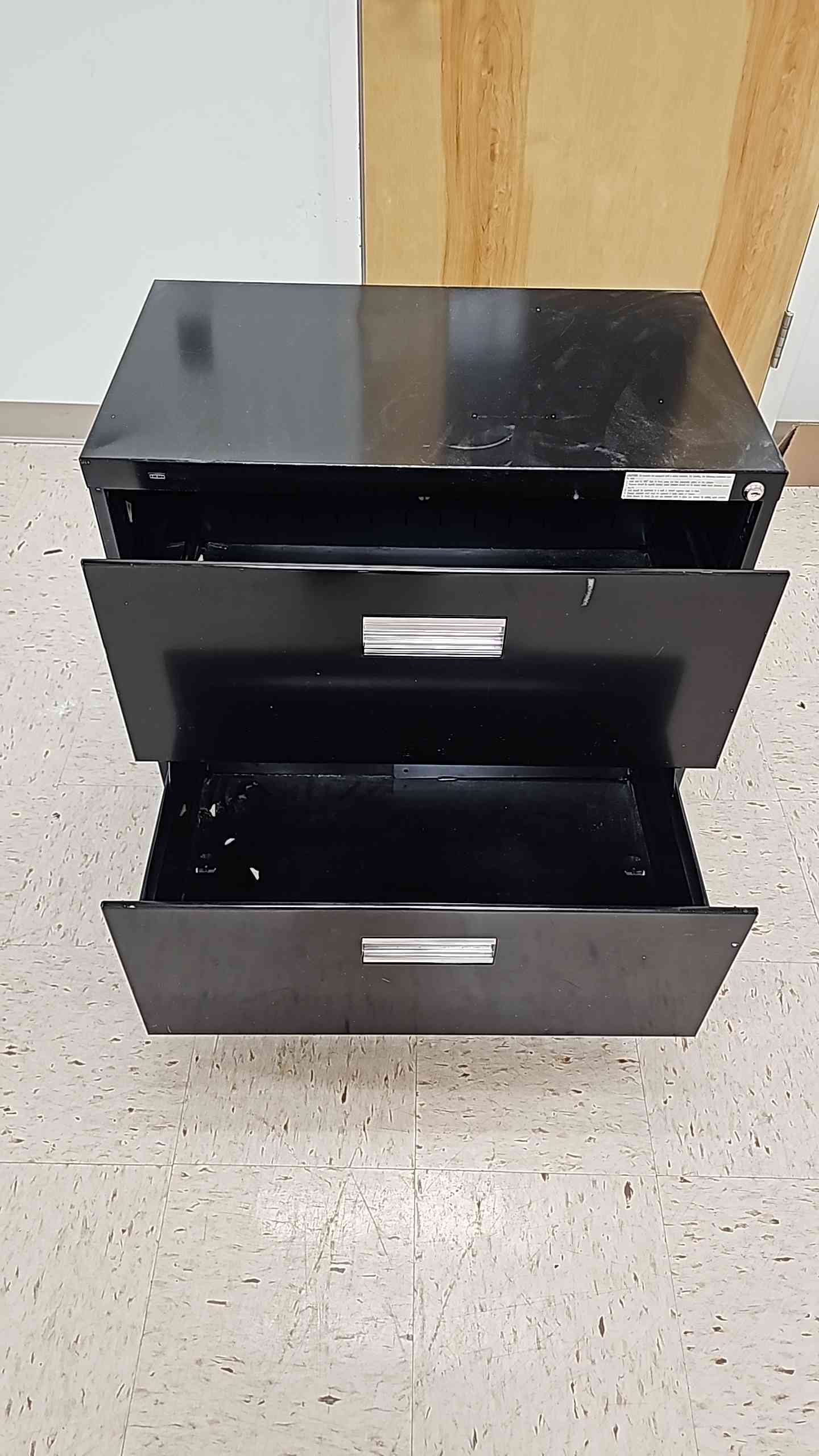 2'6" Hon Small File Cabinet Black(13452AA)