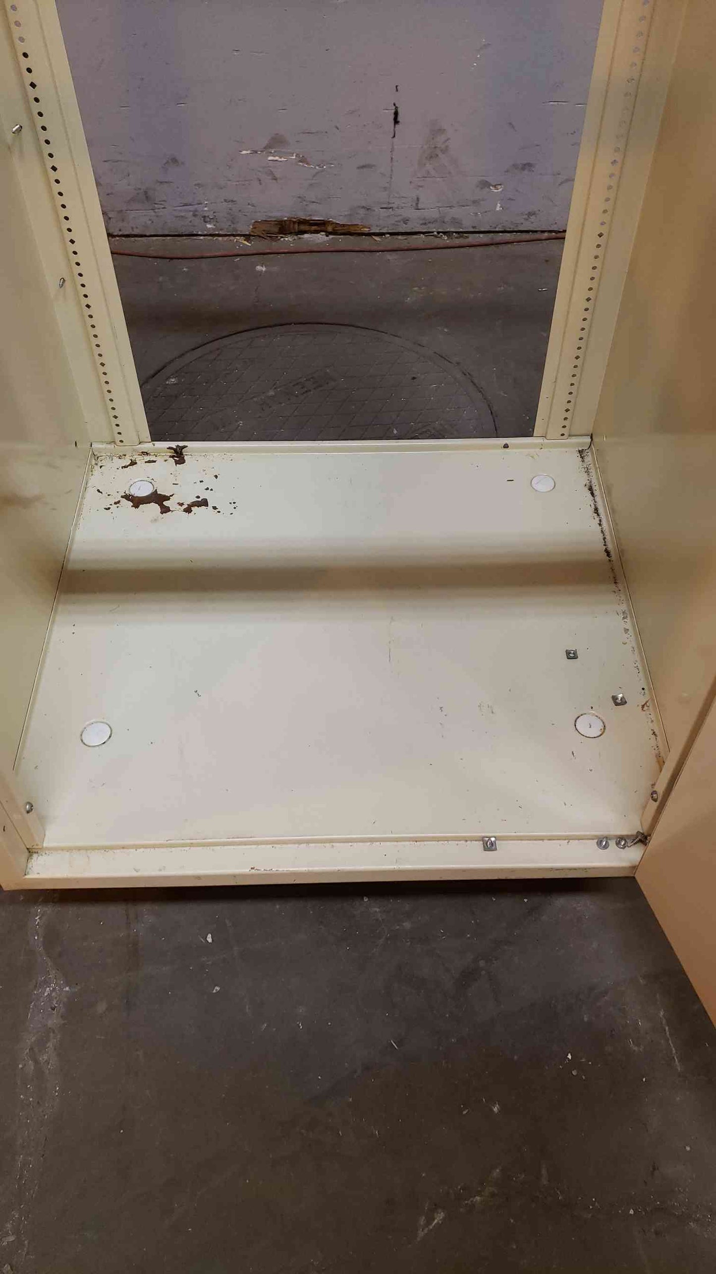 2' Kewaunee Door Cabinet(13437AA)