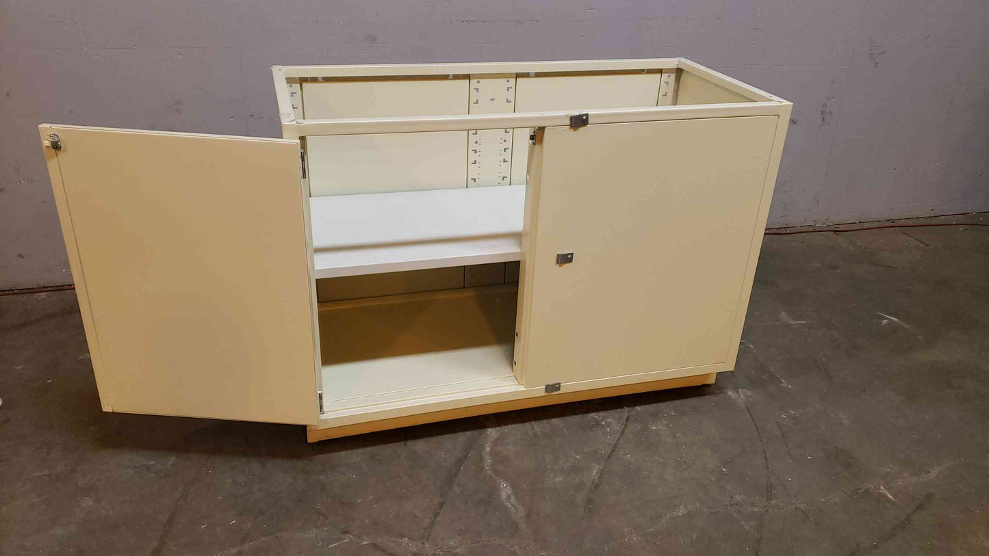 4' Fisher Hamilton Corner Cabinet (SKU: 5443AA)(5443AA)