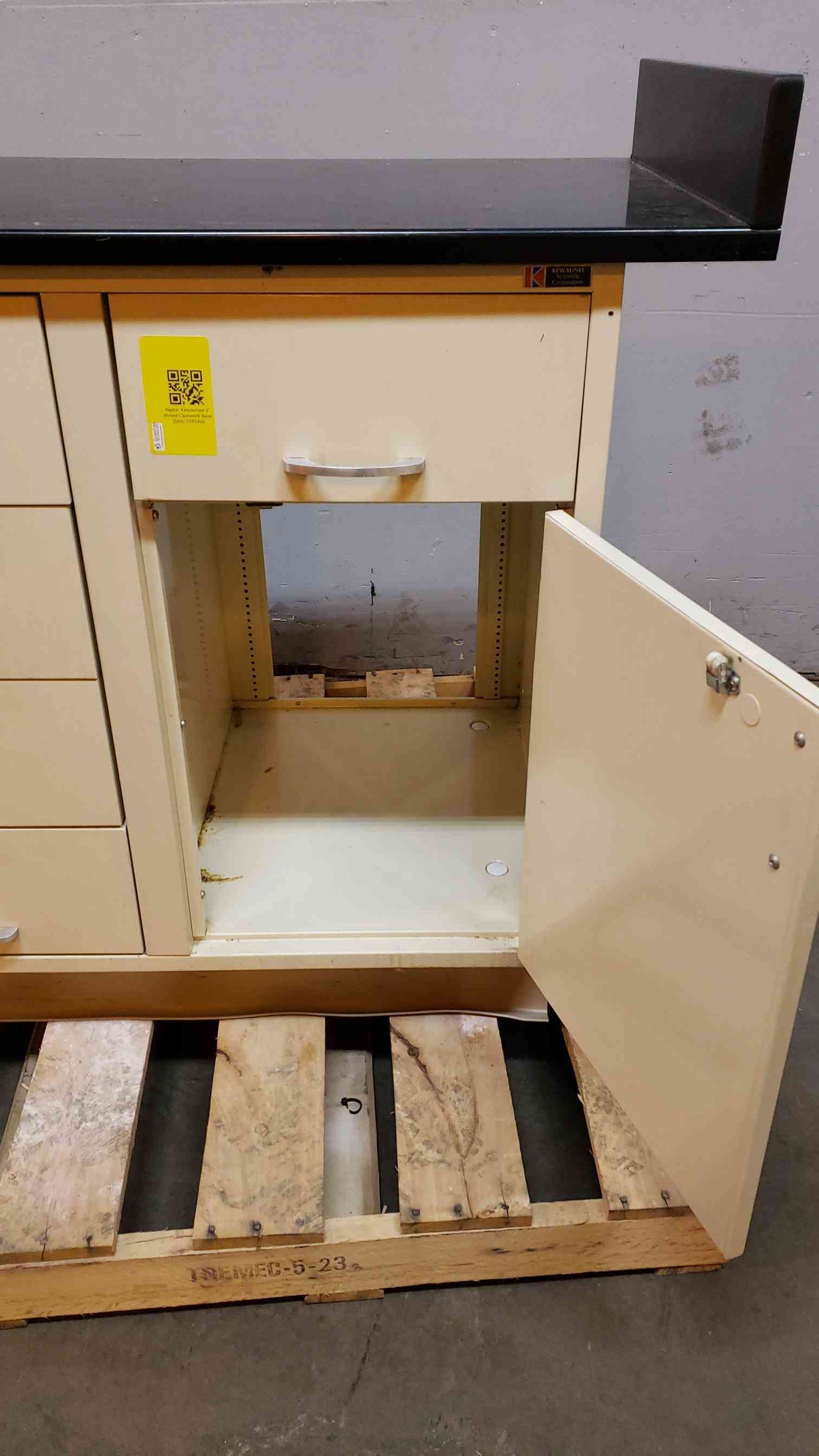 Kewaunee 3' Mixed Casework Base (SKU: 1493AA)(1493AA)