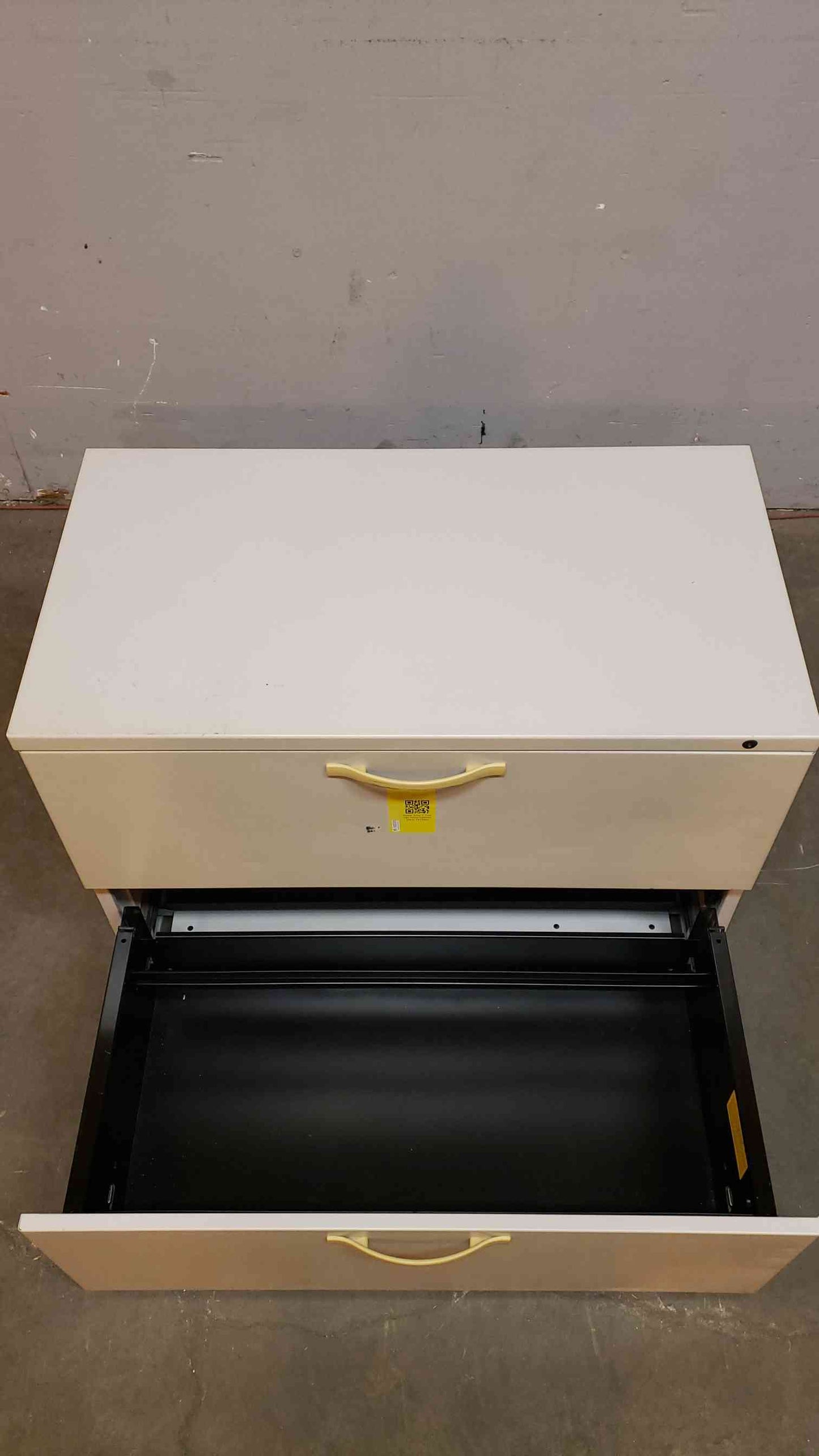 *Pickup Only* Gray 3' Two Tier Filing Cabinet (SKU: 1474AA)(1474AA)