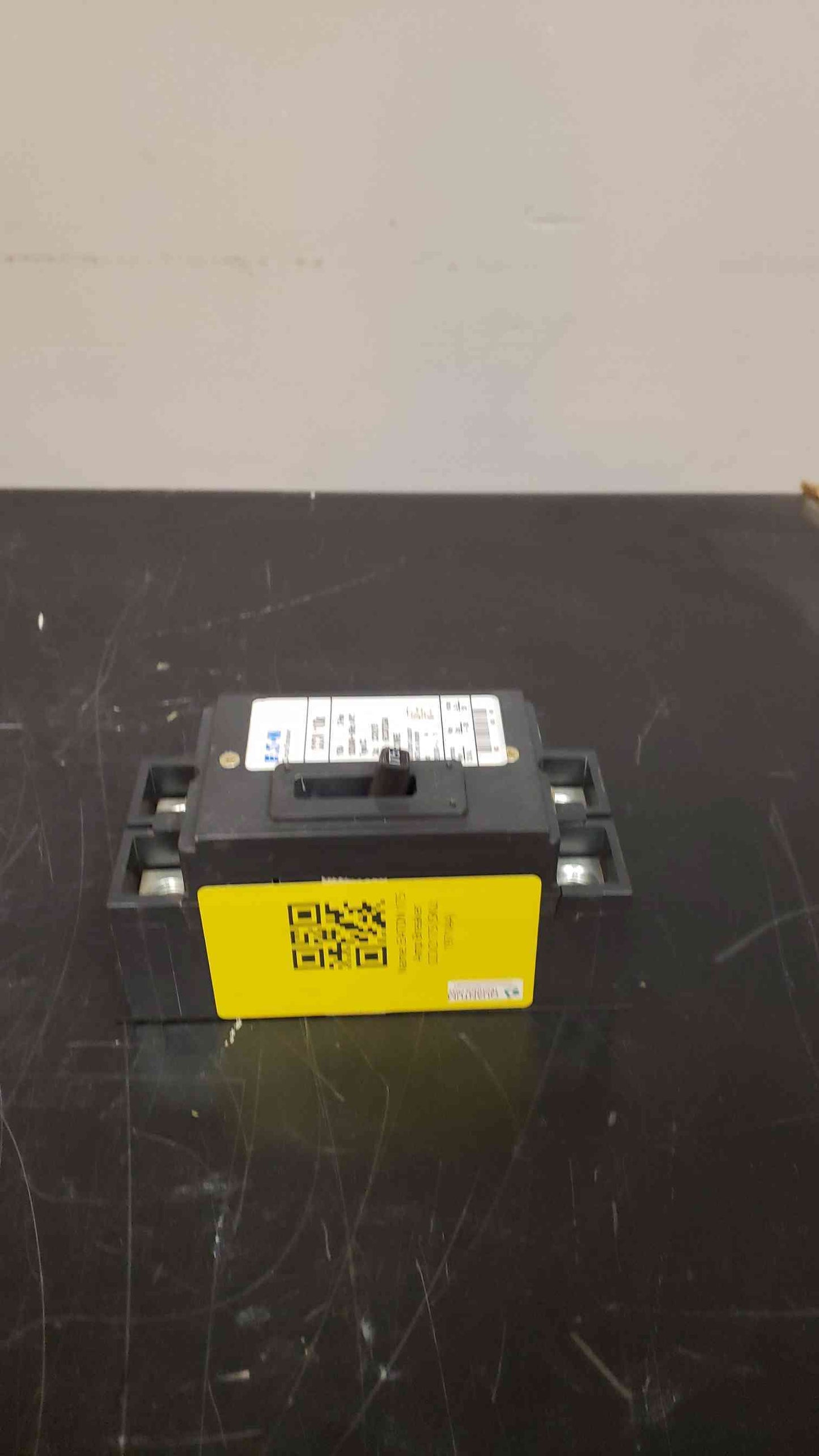 175A EATON 175 Amp Breaker CCV2175 CCV10k (SKU: 1971AA)(1971AA)