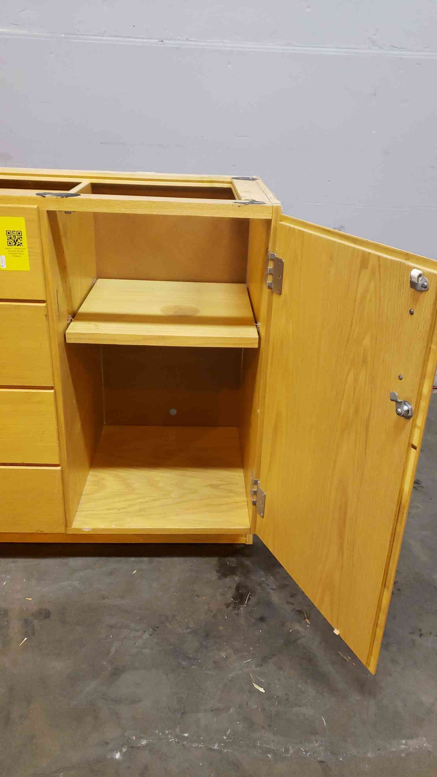 3' Jamestown Wooden Mixed Casework (SKU: 3508AA)(3508AA)
