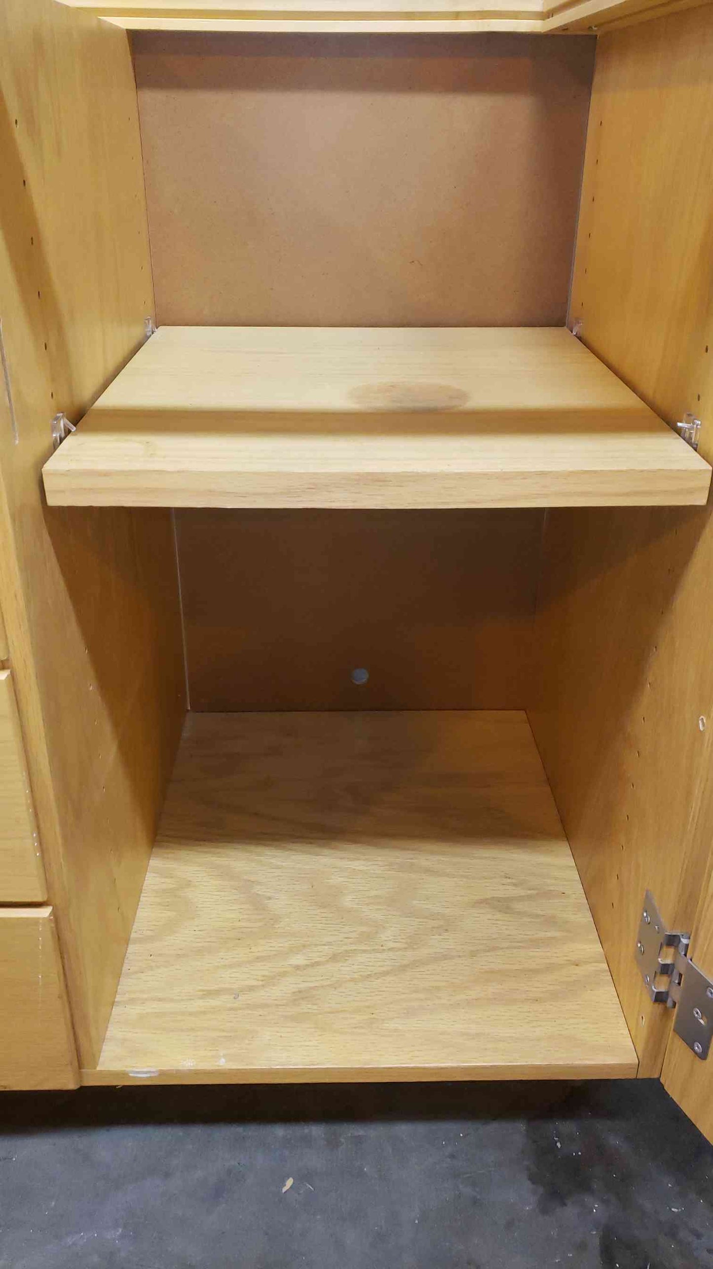 3' Jamestown Wooden Mixed Casework (SKU: 3508AA)(3508AA)