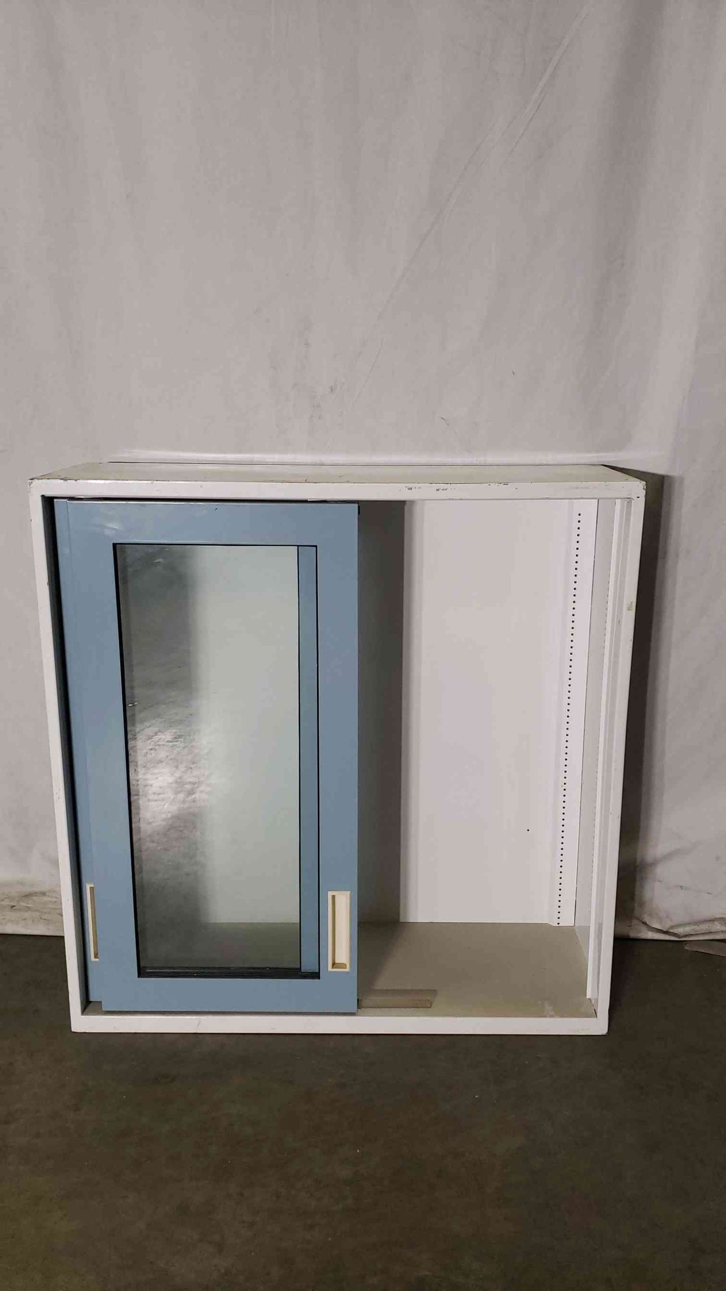 36x13x37 Overhead Cabinet(100109)