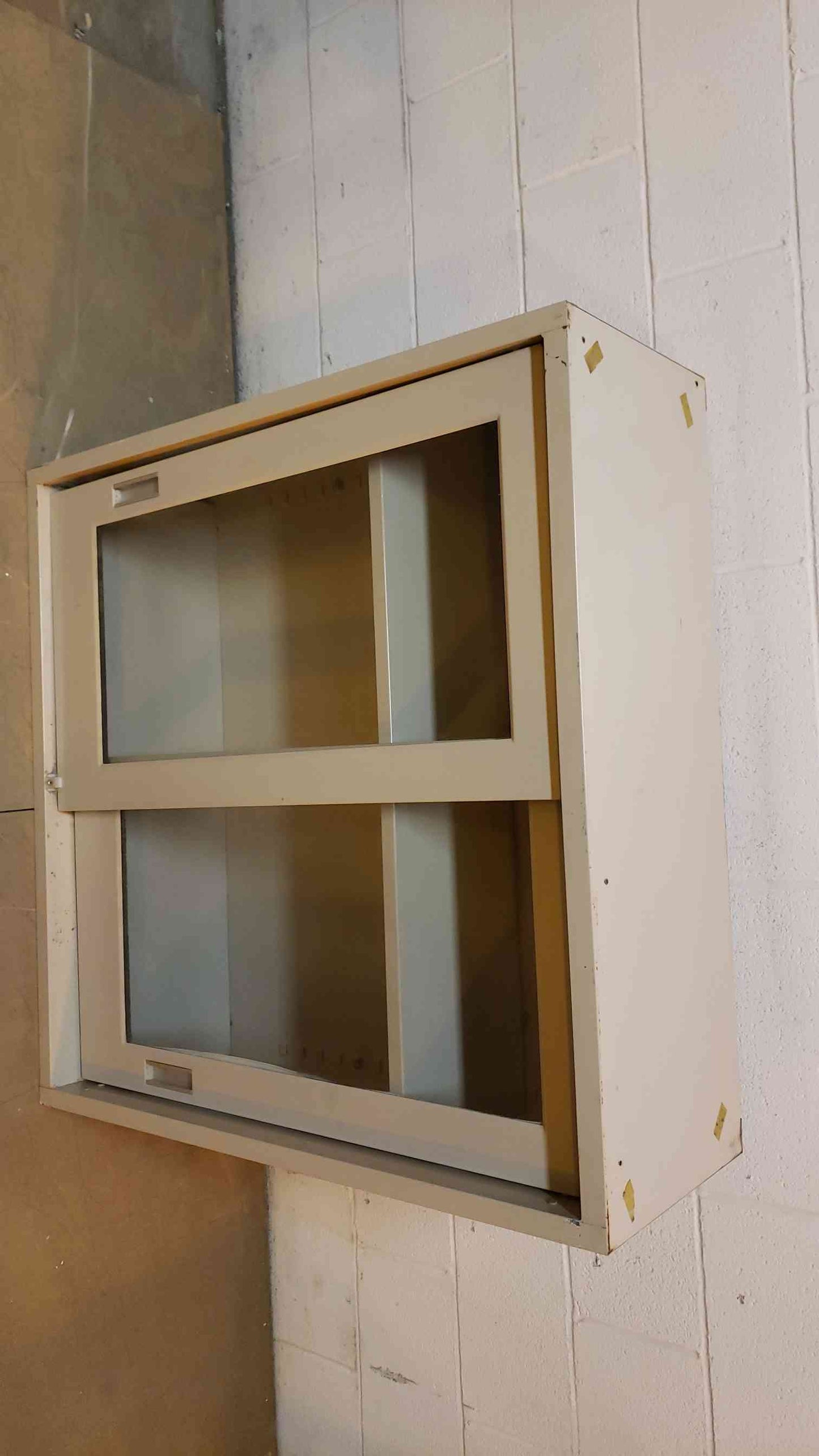 36" Overhead Cabinet (Q16684)(Q16684)