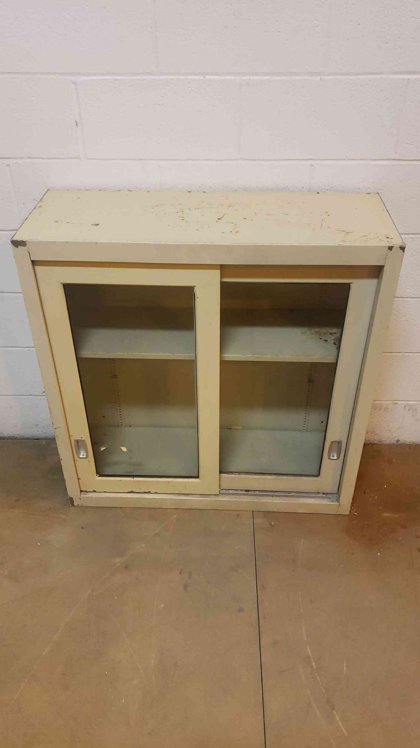 35" Overhead Recessed Cabinet (Q16598)(Q16598)