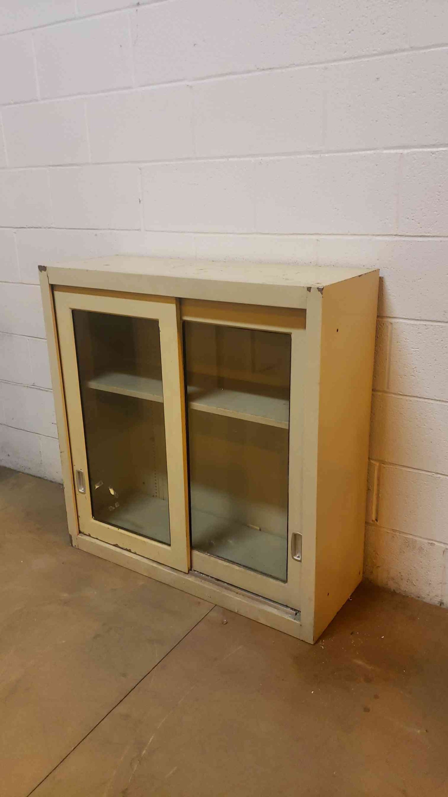 35" Overhead Recessed Cabinet (Q16598)(Q16598)