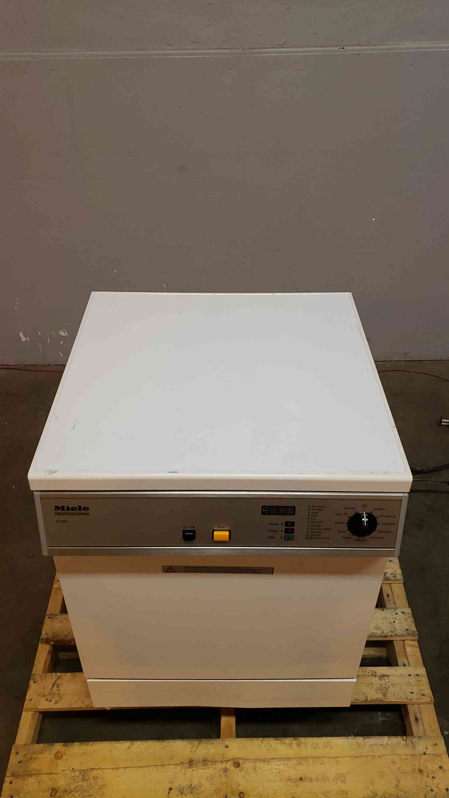 Miele Steam Sterilizer G7883(Q17006)