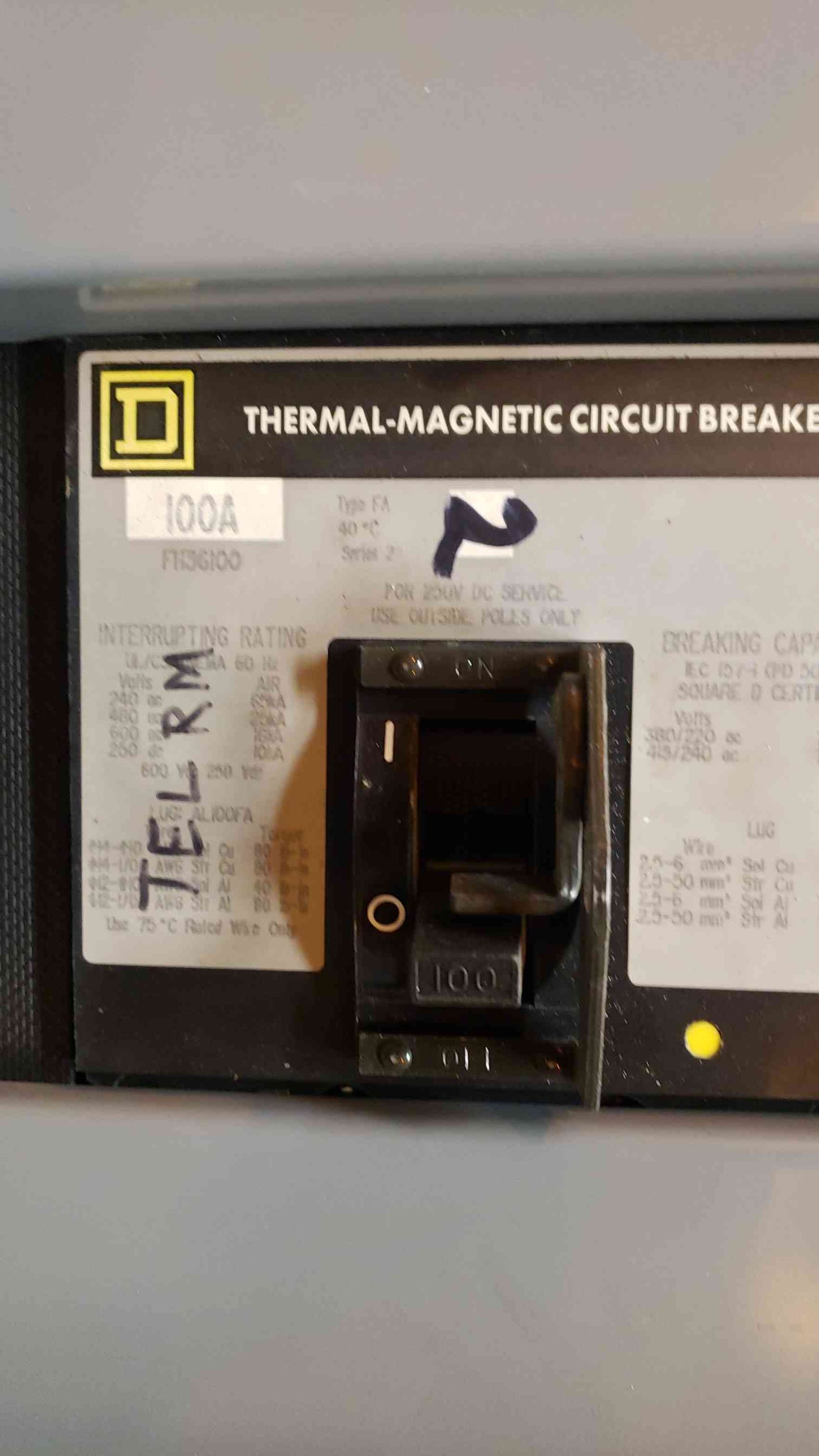 225A Square D I-Line Panelboard  HC3264TS 250V 480V 600V LOADED