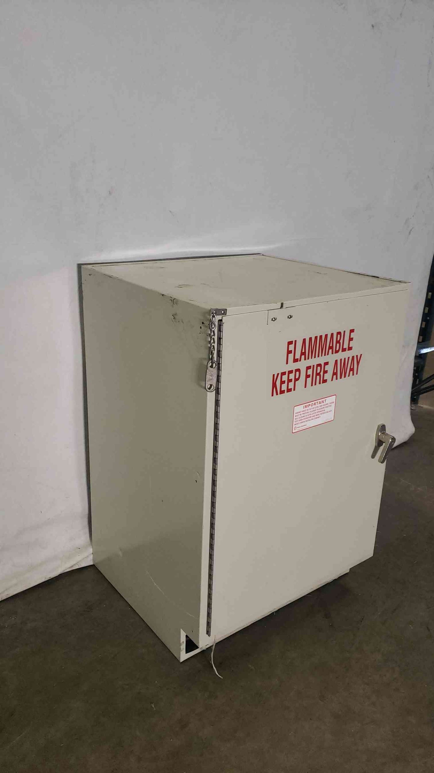 24x22x35 Flammable Casework(100166)