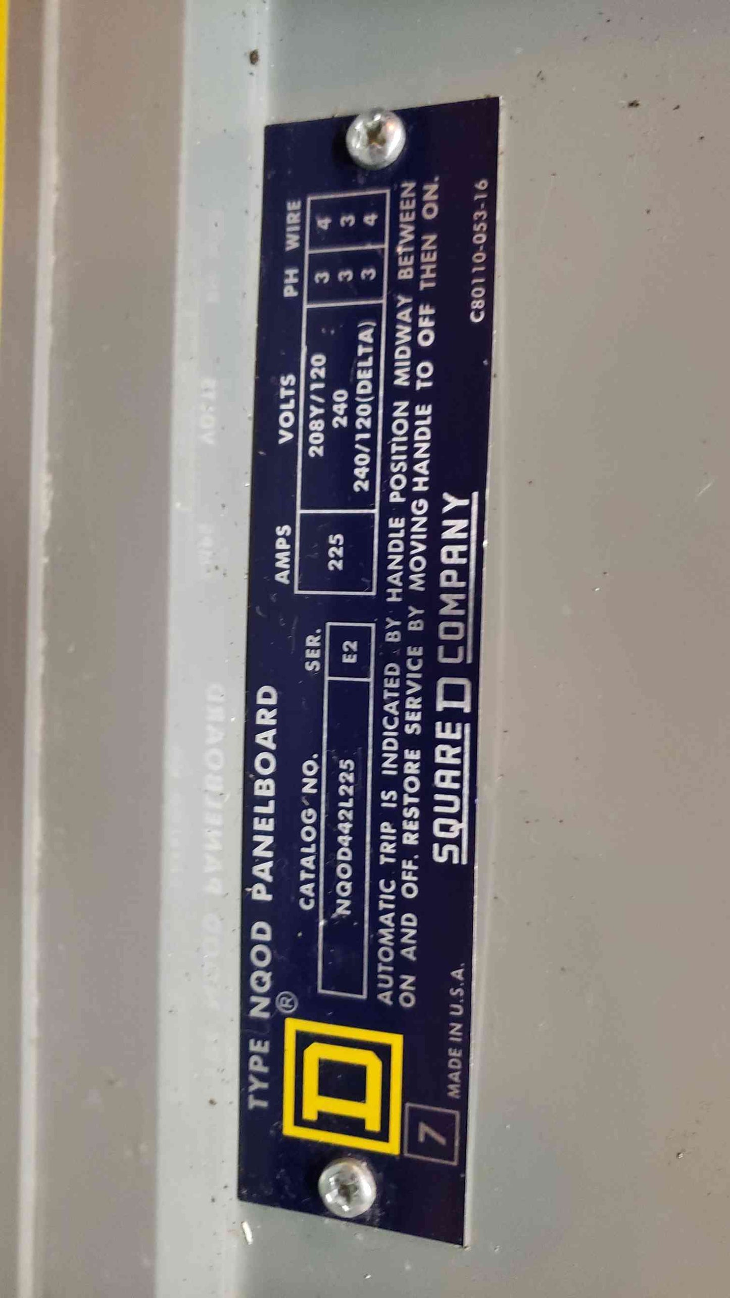 225A NQOD Square D MHC35S Breaker Panel Board 208/120/240V LOADED(100301)