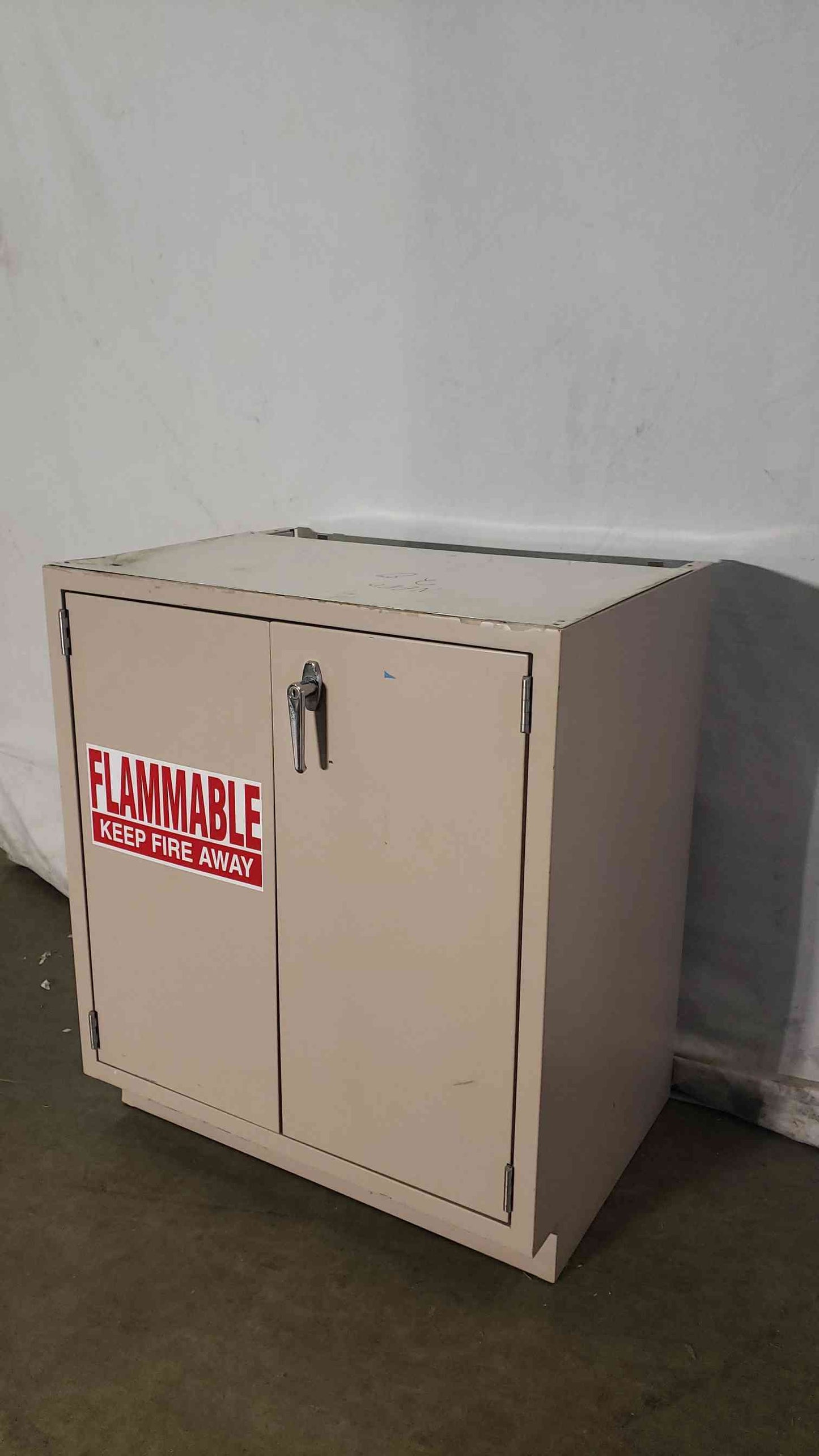 30x22x35 Flammable Casework(100167)