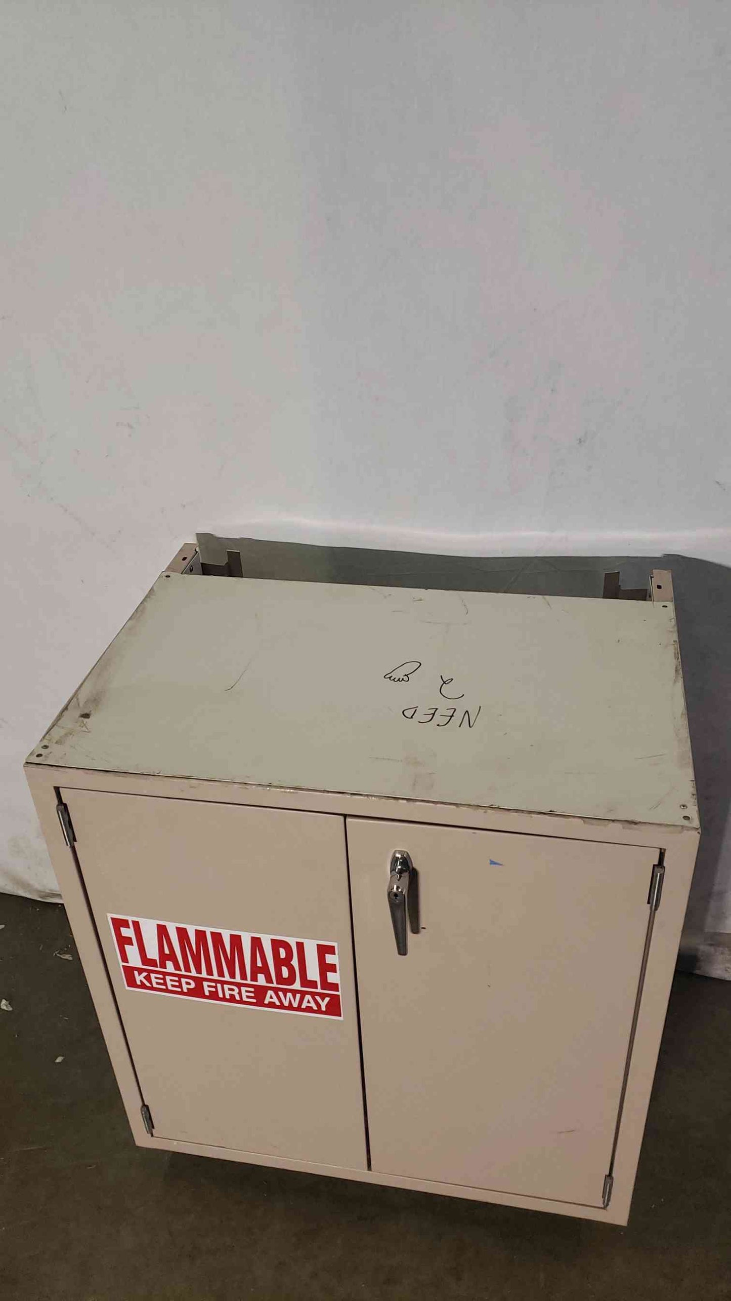 30x22x35 Flammable Casework(100167)