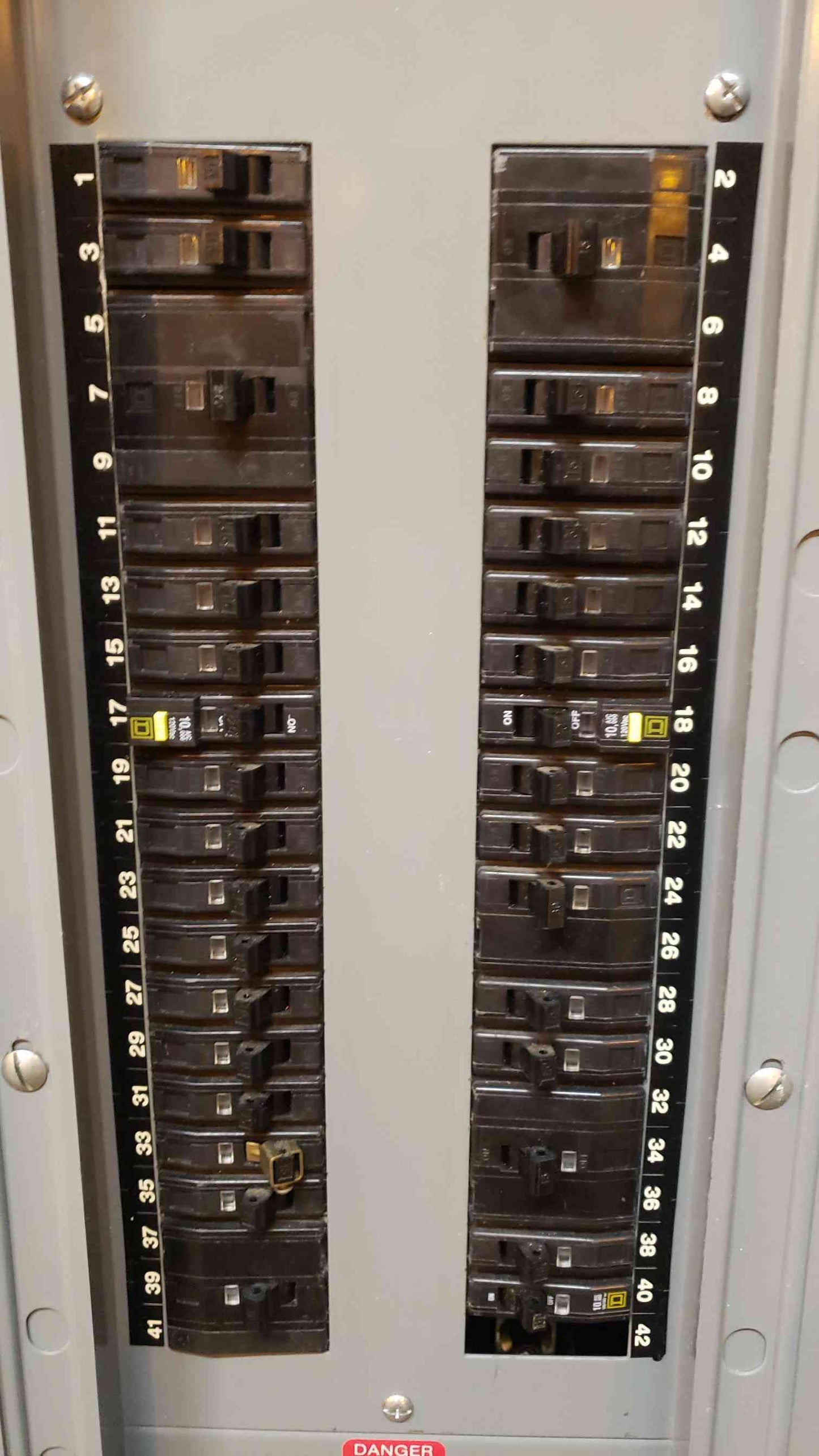 225A NQOD Square D Panel Board 208/120/240v MHC35S LOADED(100289)