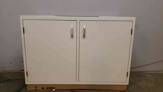 48x22x35 2 Door Casework(100395)