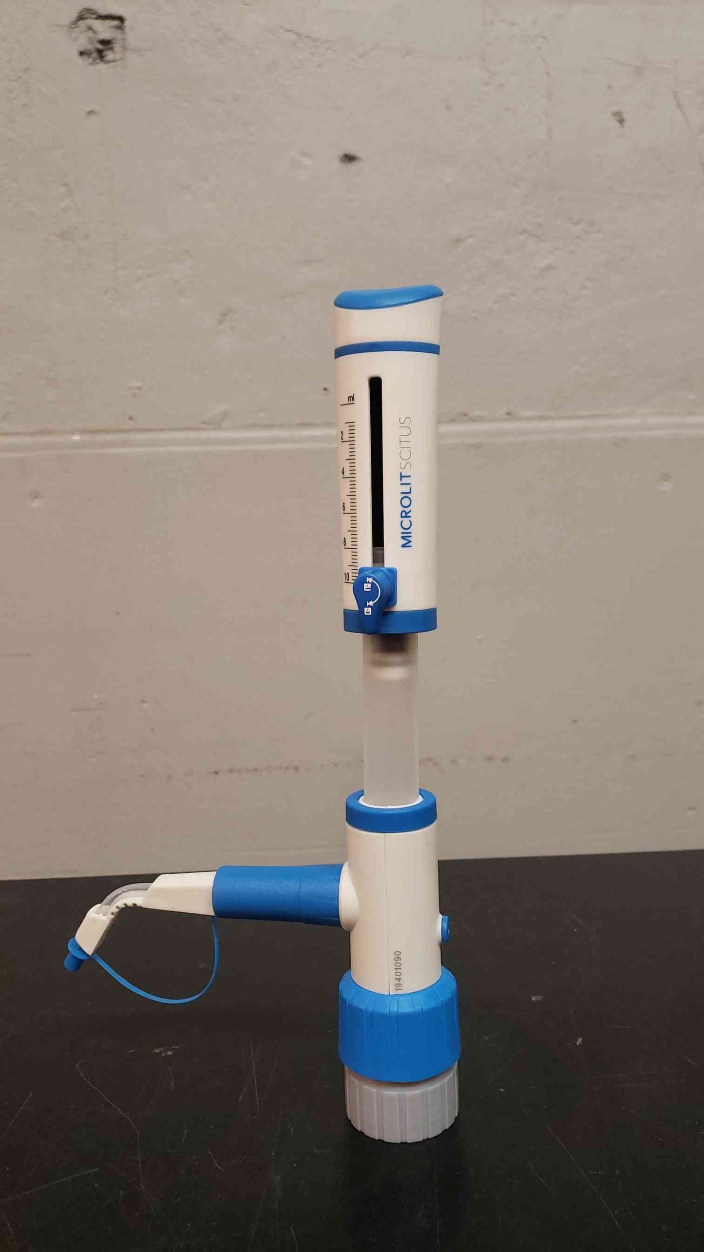 Microlit Scitus Bottle Top Dispenser, Volume Range 1mL - 10mL MLT-SCI-10(4909AA)