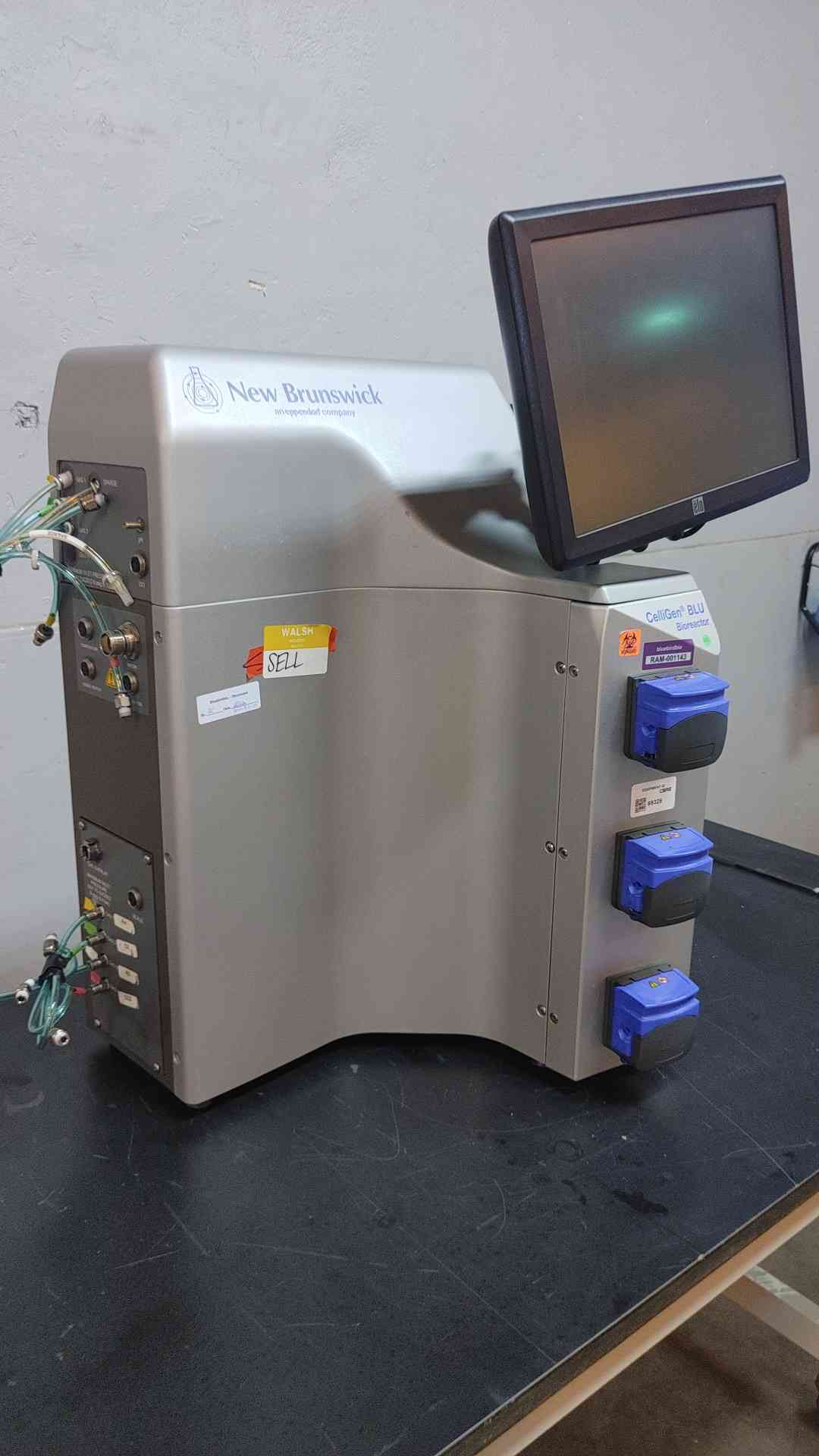 New Brunswick CelliGen Blu Bioreactor M1363-120-3SA