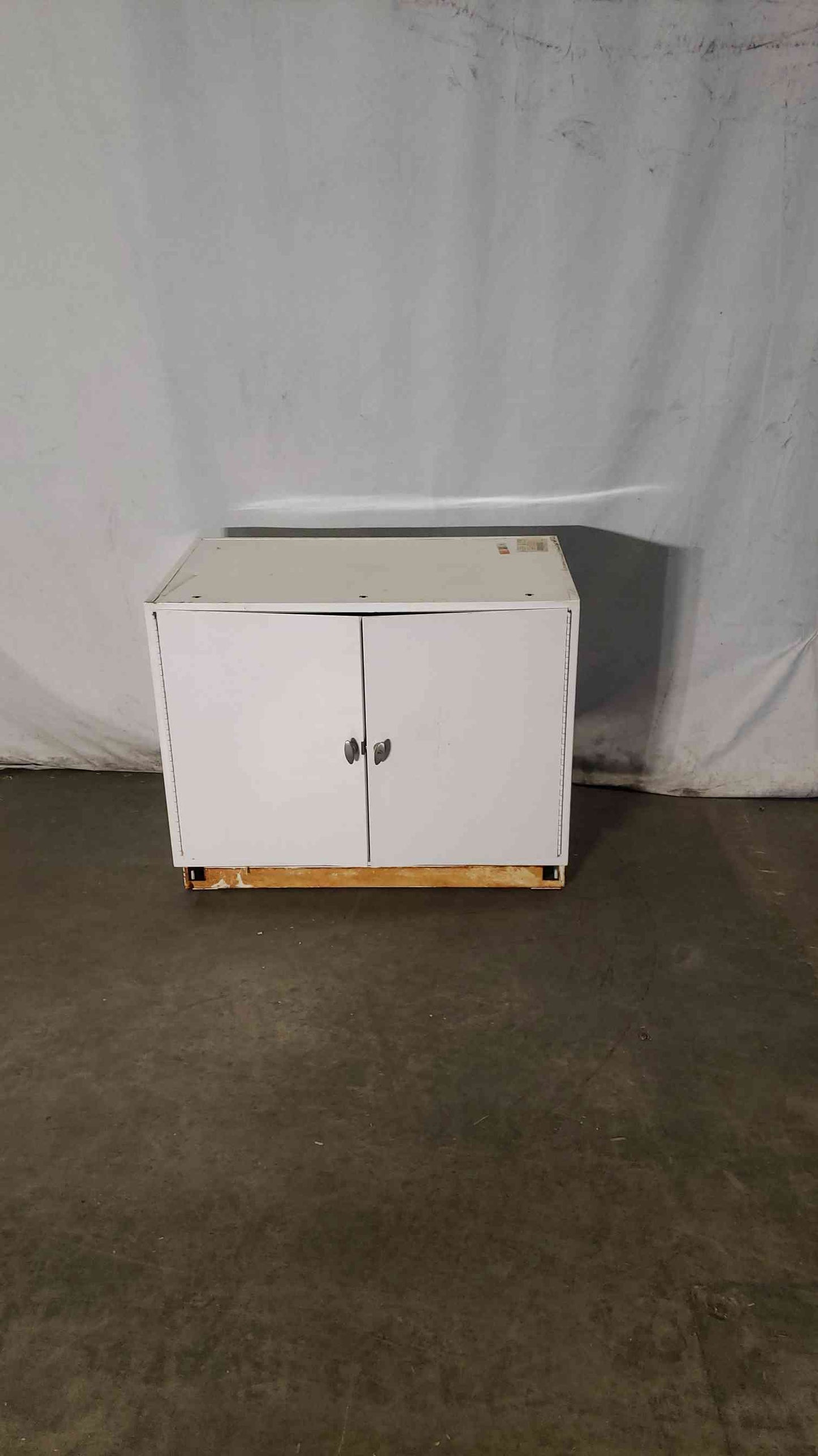 36x22x29 case work(100241)