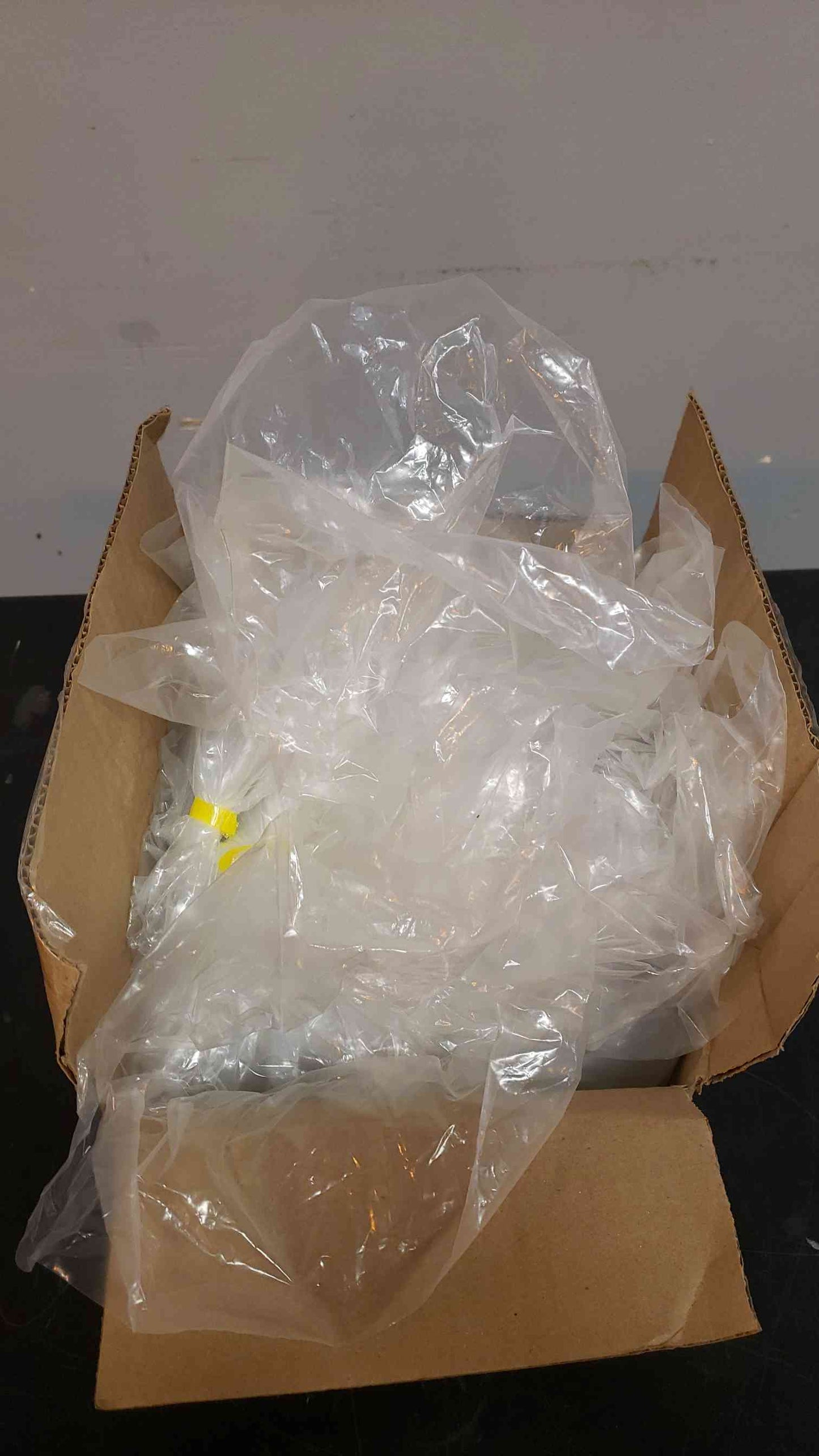 Case of 6 Thermo Scientific Autoclaving Pan 2.8L 6902-2000 (SKU: 4408AA)(4408AA)