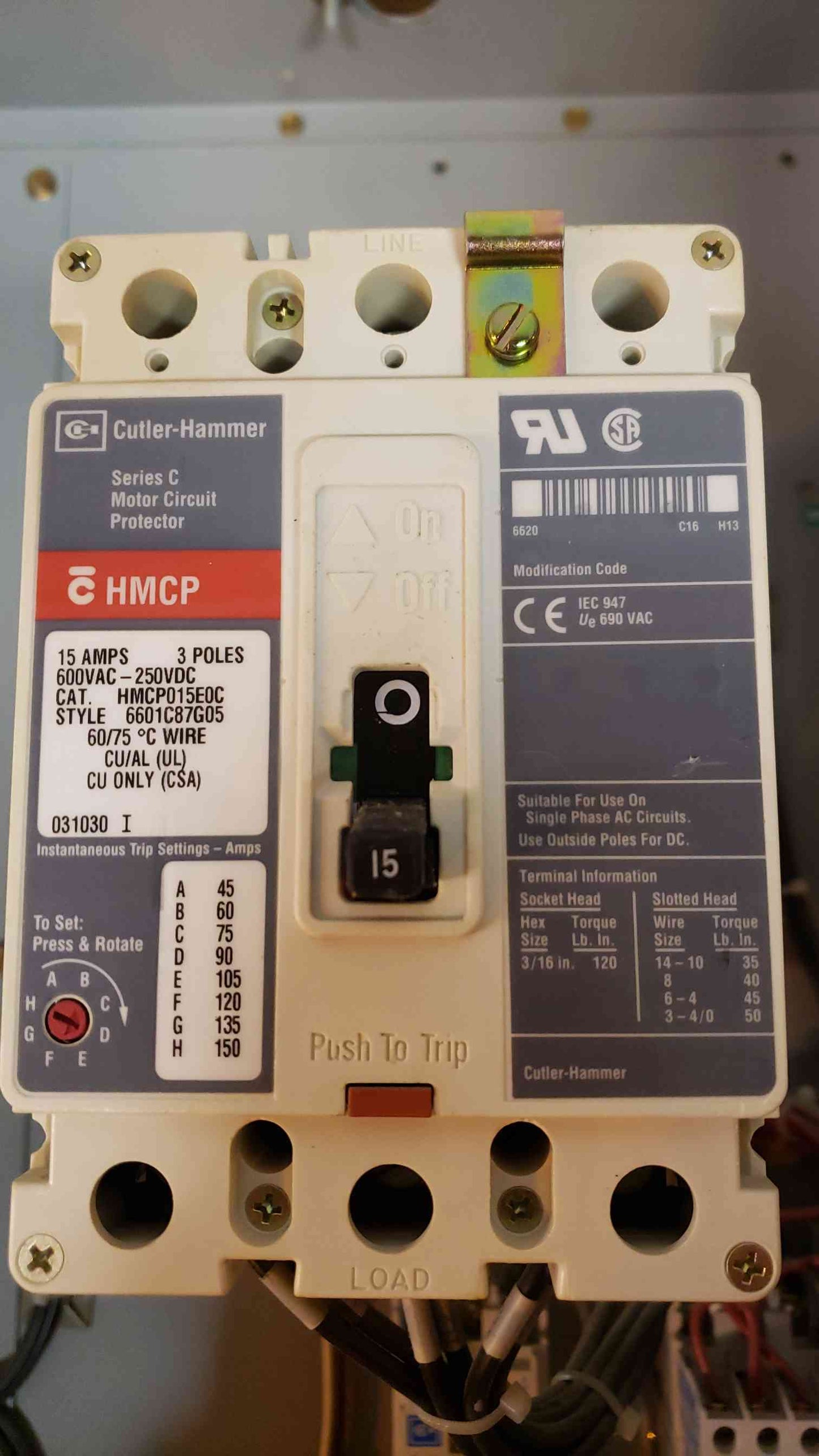 Cutler-Hammer HV9000 VFD 480v HV9F50AGV5M0B34LI4X5X7M8 (SKU: 4978AA)(4978AA)