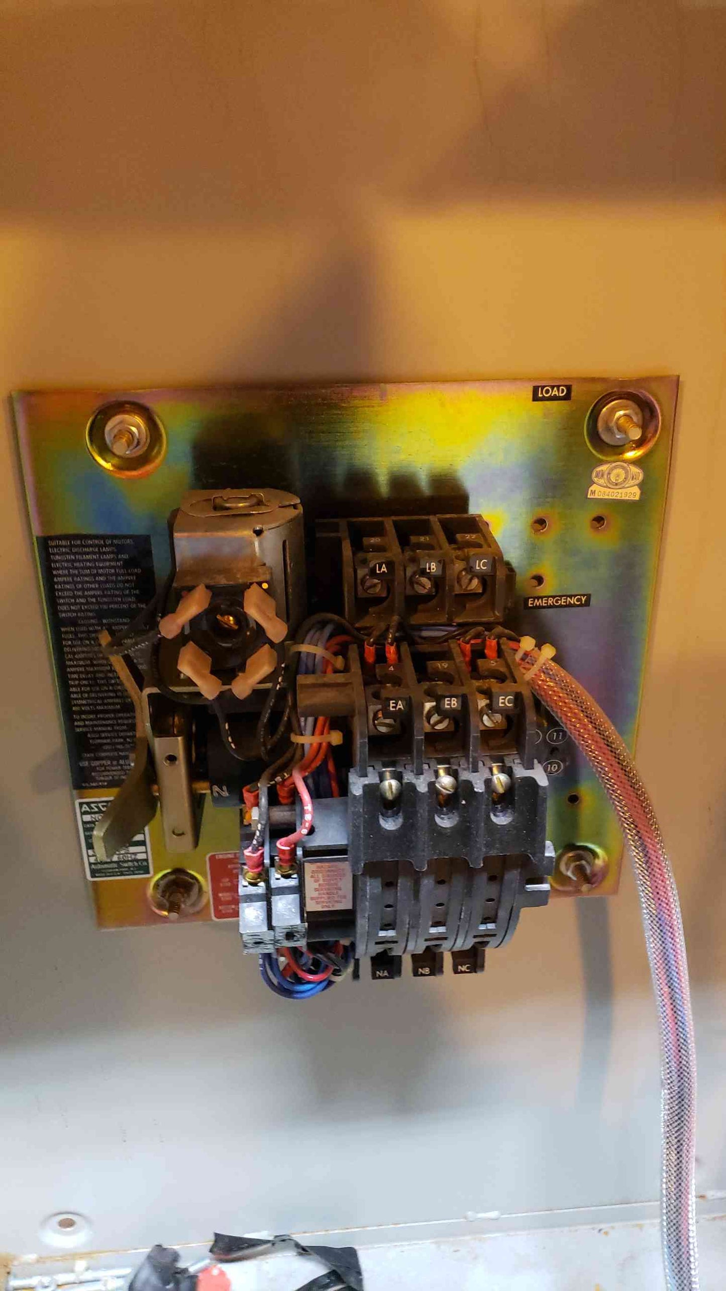 ASCO 30A ATS M374328 480V 3PH (SKU: 2025AA)(2025AA)
