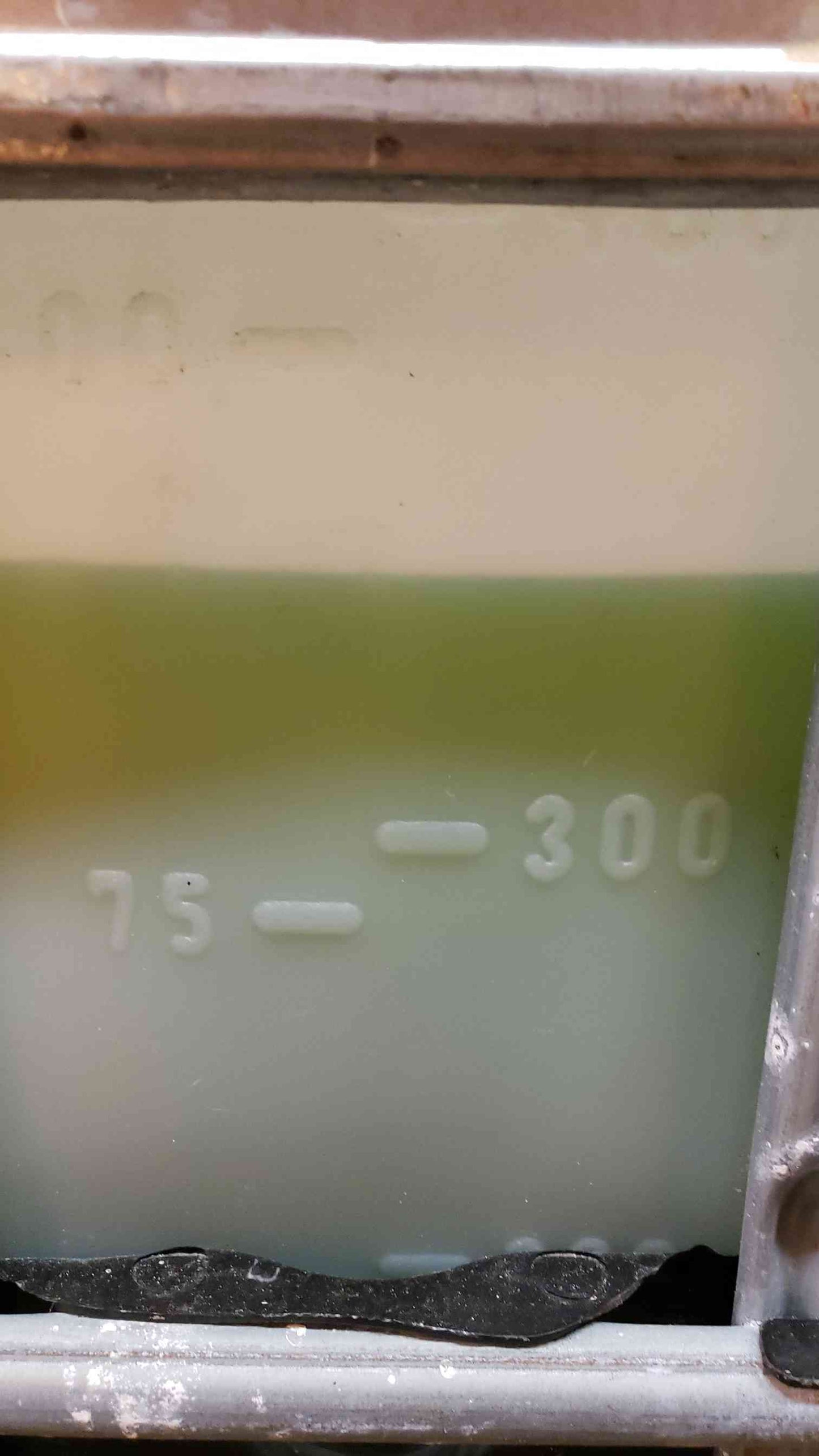 1/6 Filled Tote Glycol -34 Degrees Freeze Point Yellow (SKU: 3518AA)(3518AA)