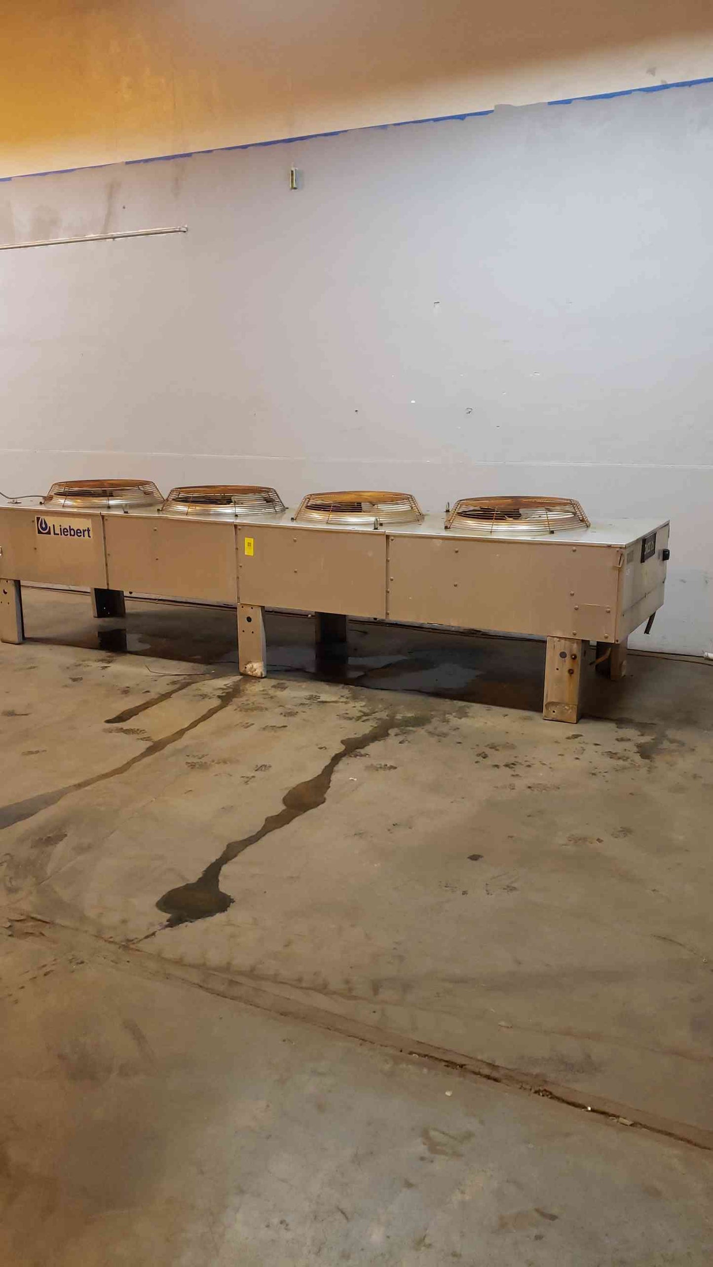 Liebert 460V 3PH 4 Fan Condenser DCDF510(4518AA)
