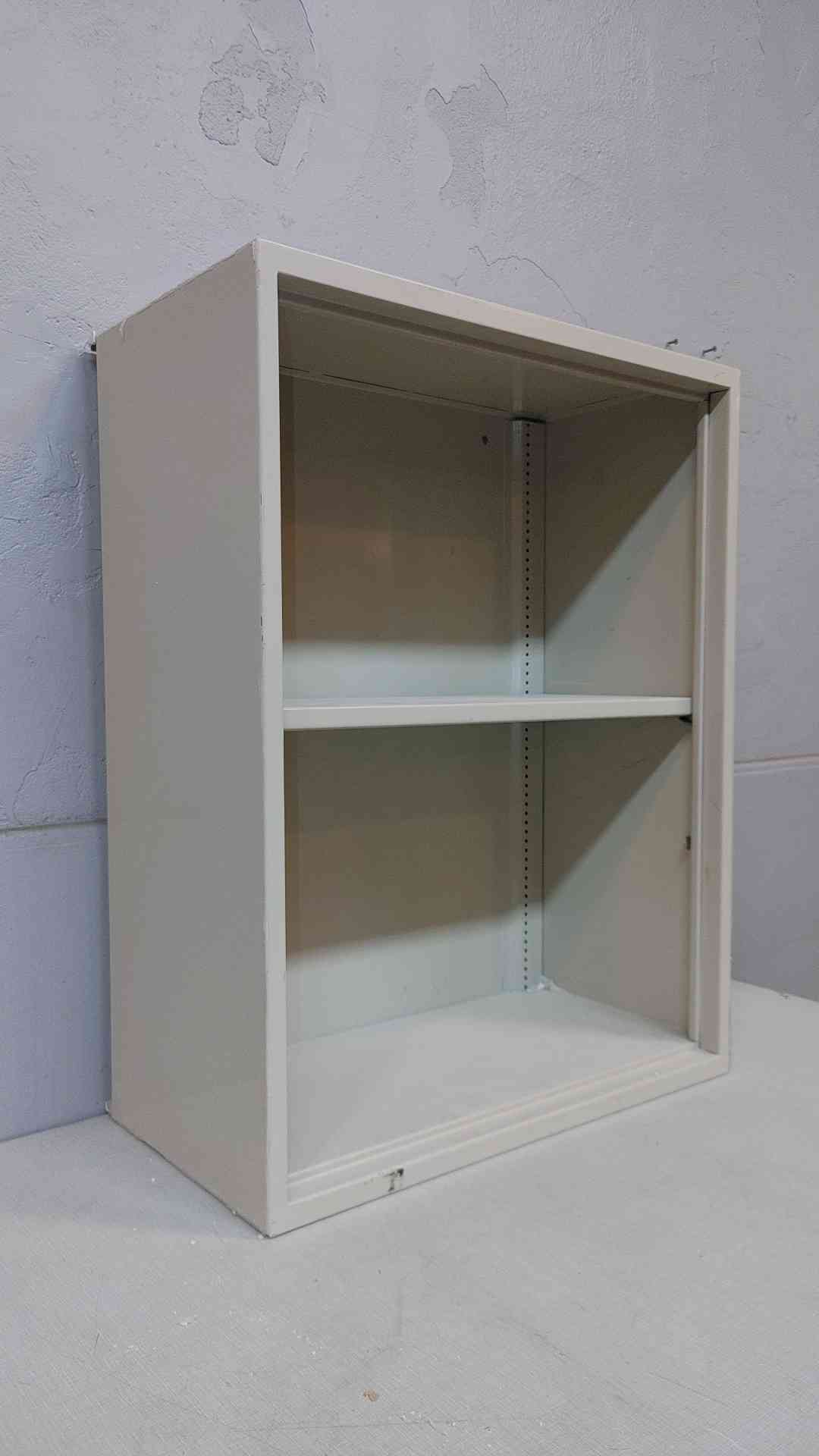 2' Overhead Cabinet (1617AA)(1617AA)