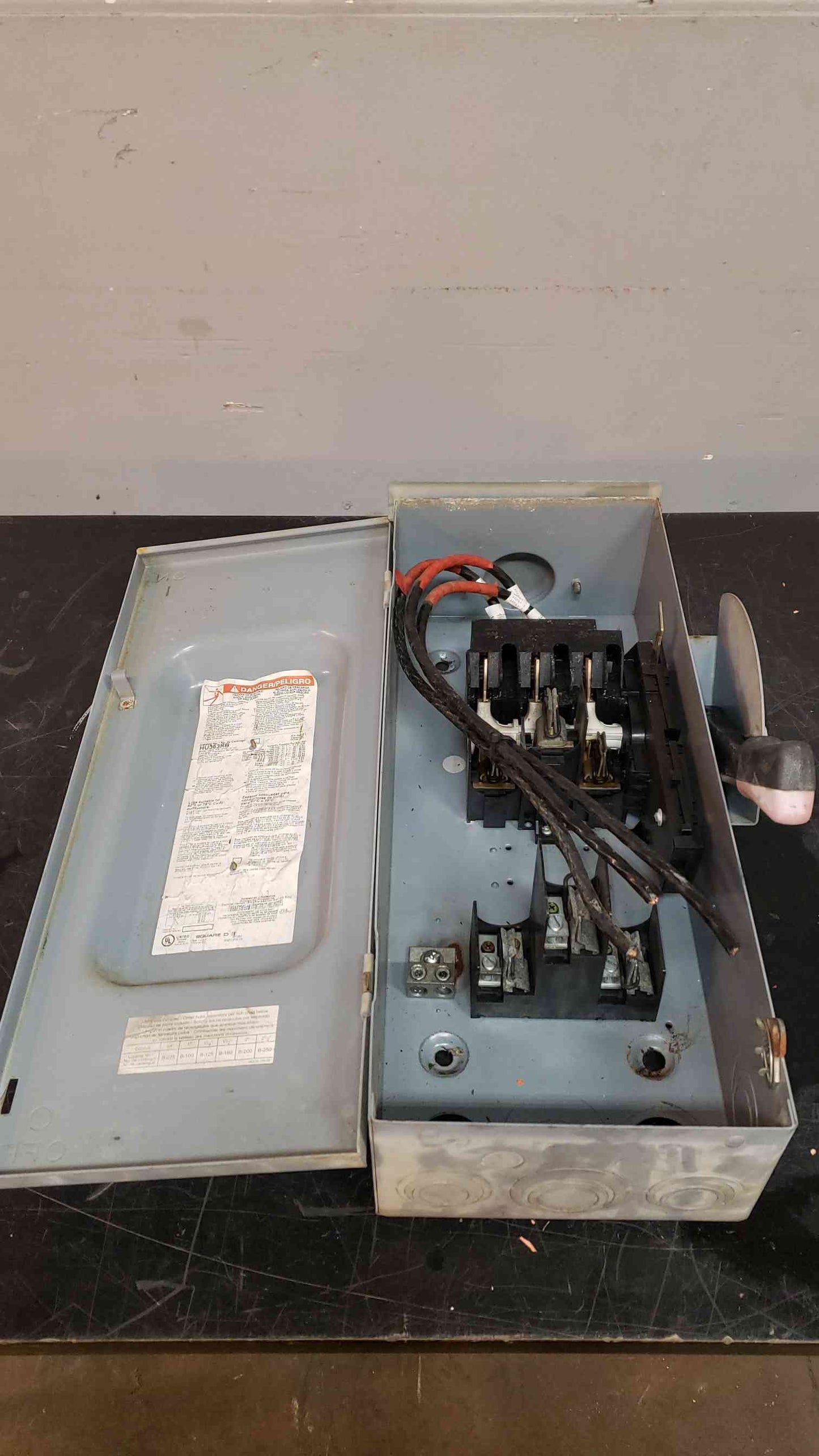 Square D 100A Heavy Duty Safety Switch HU363RB (SKU: 3078AA)(3078AA)