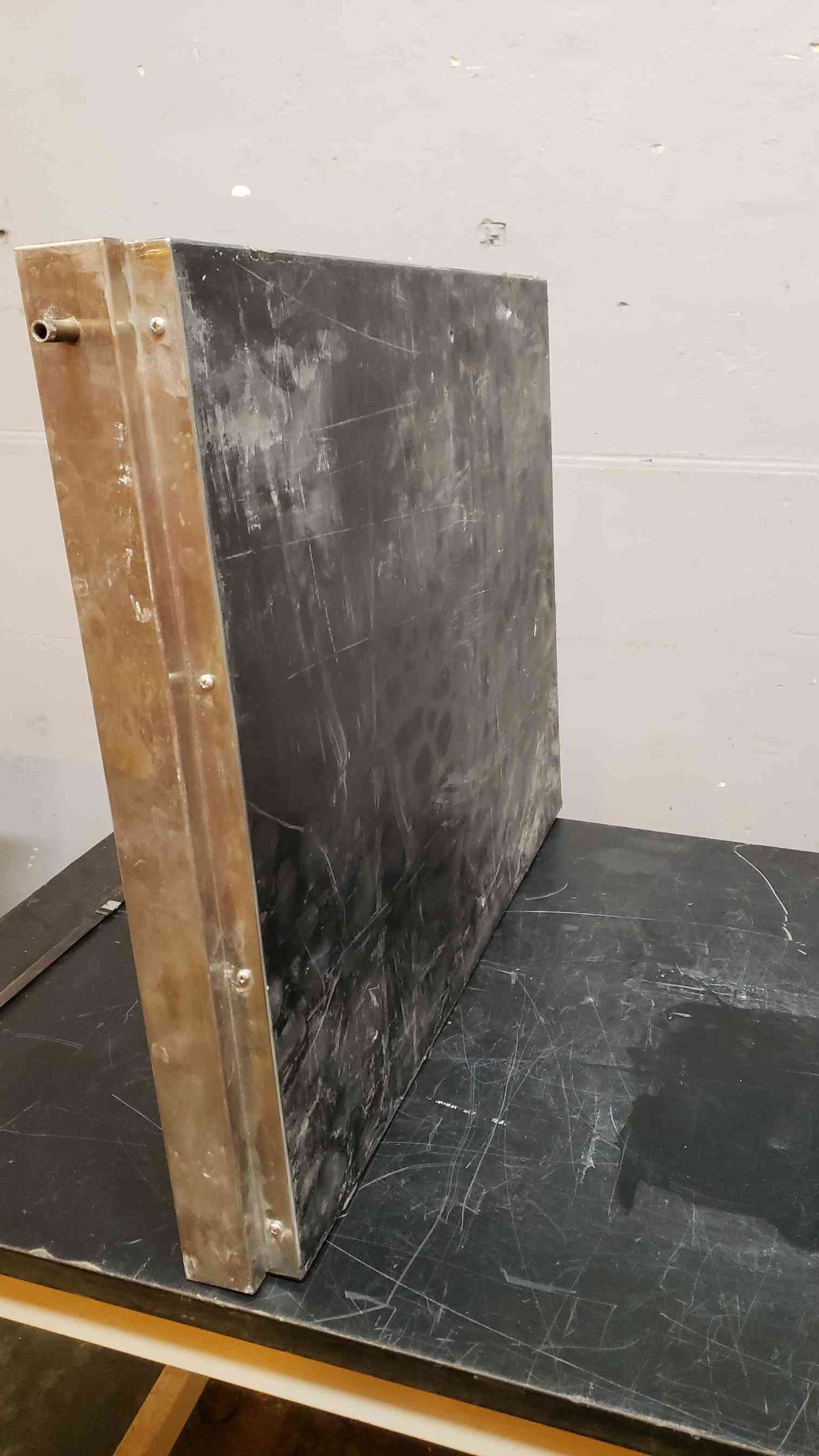 Black Epoxy Lab Peg Board 24x30 w/ Drain (SKU: 2060AA)(2060AA)