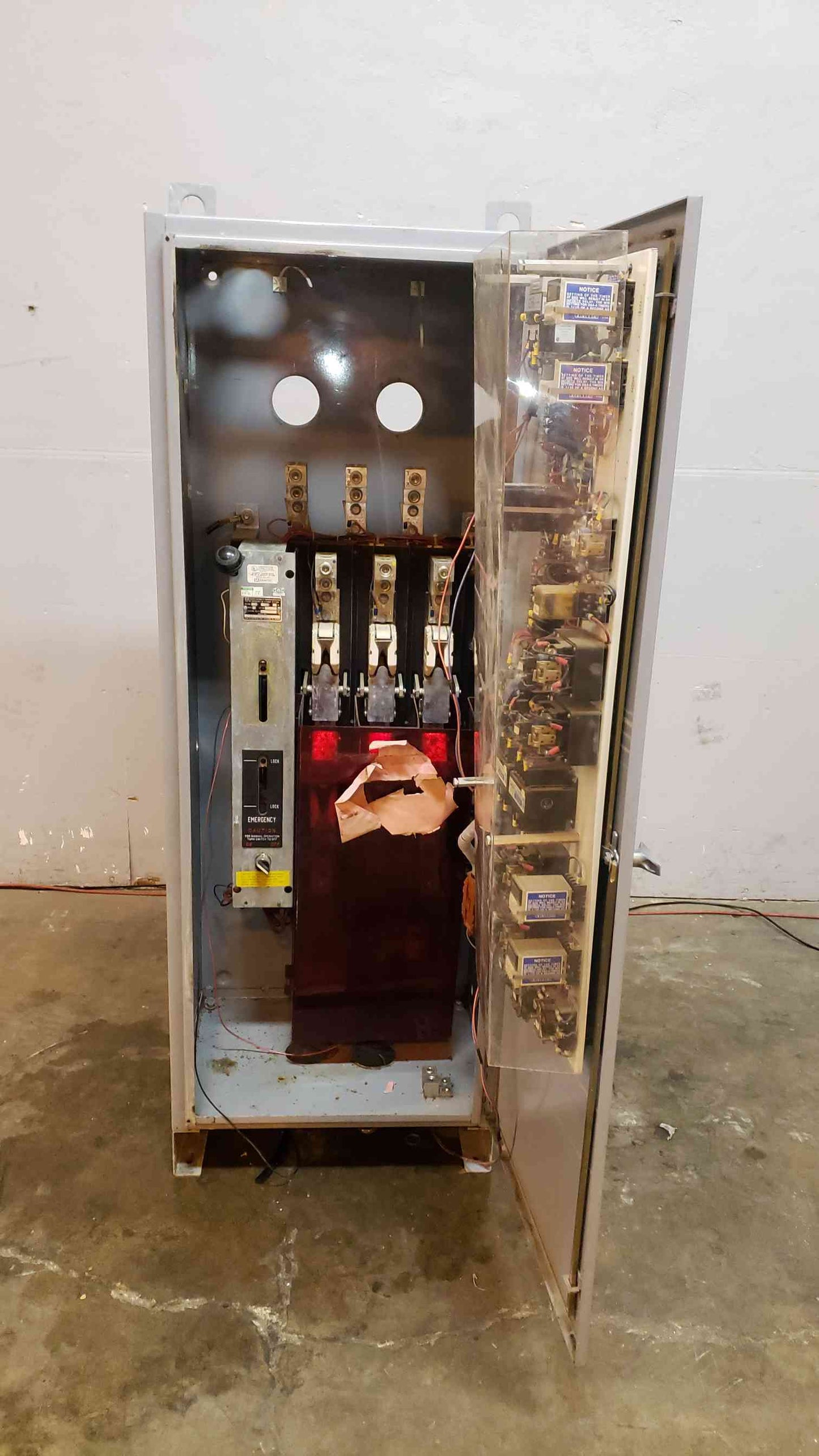 Zenith 480V 600A Automatic Transfer Switch ZTSD61EC7AAAAAAAAAEPTU (SKU: 3102AA)(3102AA)