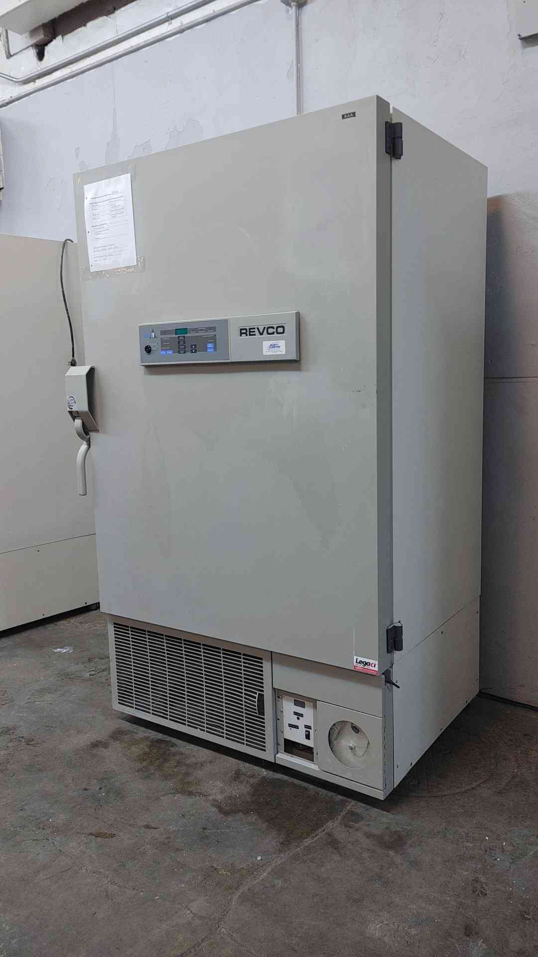 AS-IS Revco Ultima II ULT2586-9-D35 Ultra Low Temp Freezer Not Working AS-IS (3125AA)(3125AA)