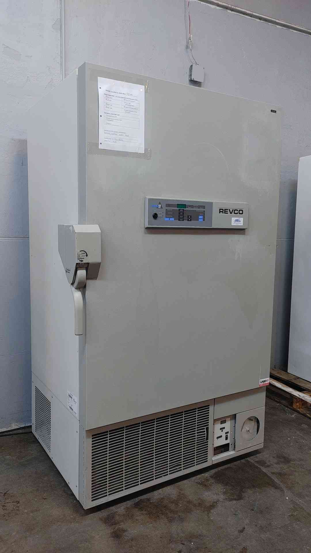 AS-IS Revco Ultima II ULT2586-9-D35 Ultra Low Temp Freezer Not Working AS-IS (3125AA)(3125AA)