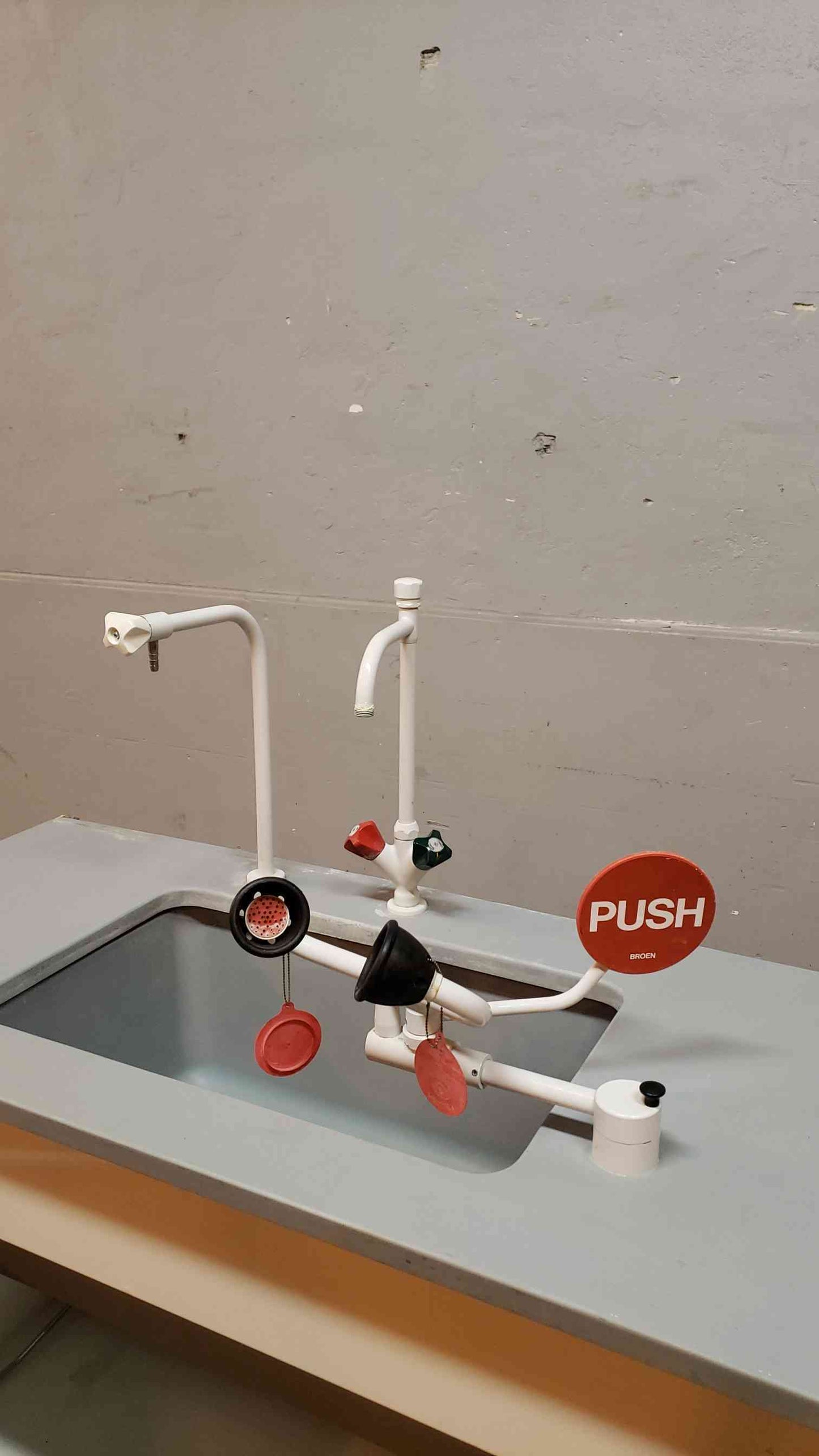 4' Fisher Hamilton Sink Casework Bundle & Fixtures (SKU:13470AA)(13470AA)