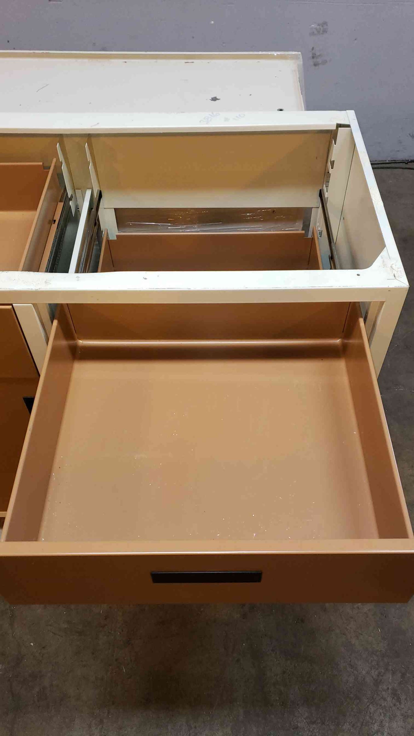 4' Nulab Mixed Casework (SKU: 13502AA)(13502AA)