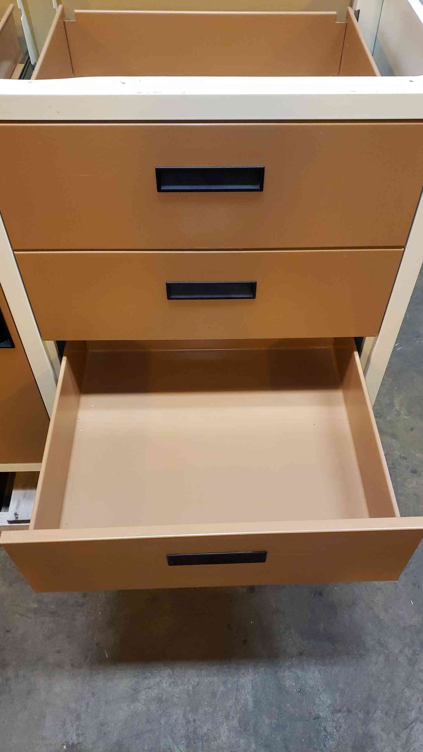 4' Nulab Mixed Casework (SKU: 13502AA)(13502AA)