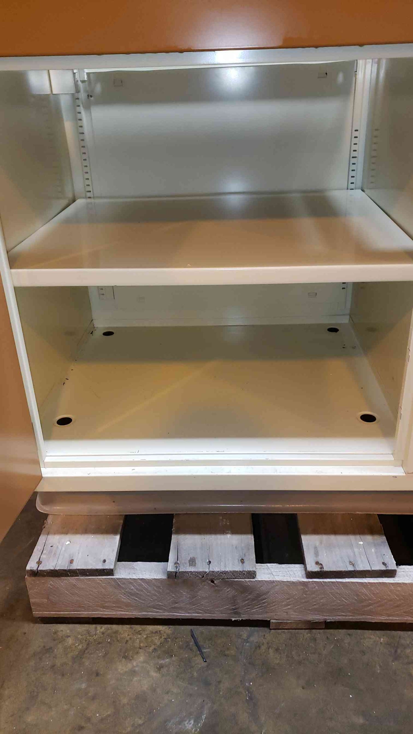 4' Nulab Mixed Casework (SKU: 13502AA)(13502AA)