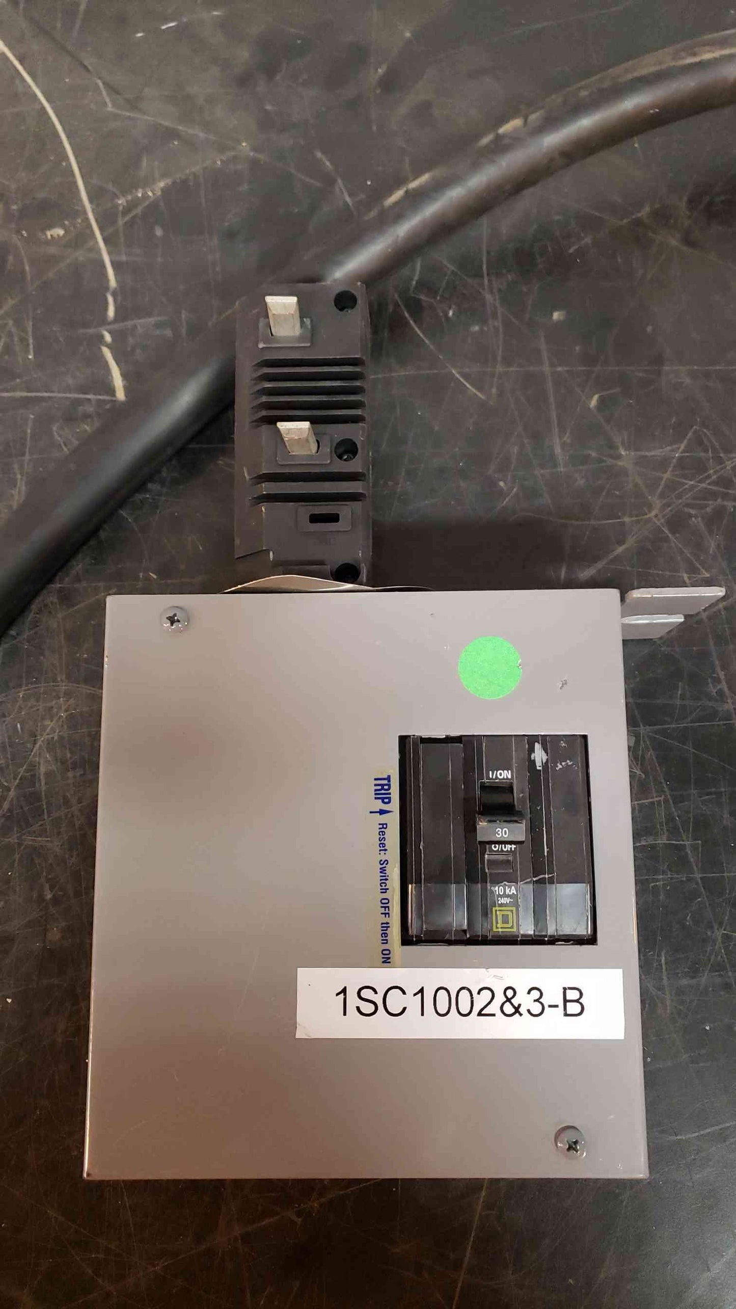 Starline 30A Busway Tap Box CBDC400E122'39344 (SKU:13994AA)(13994AA)