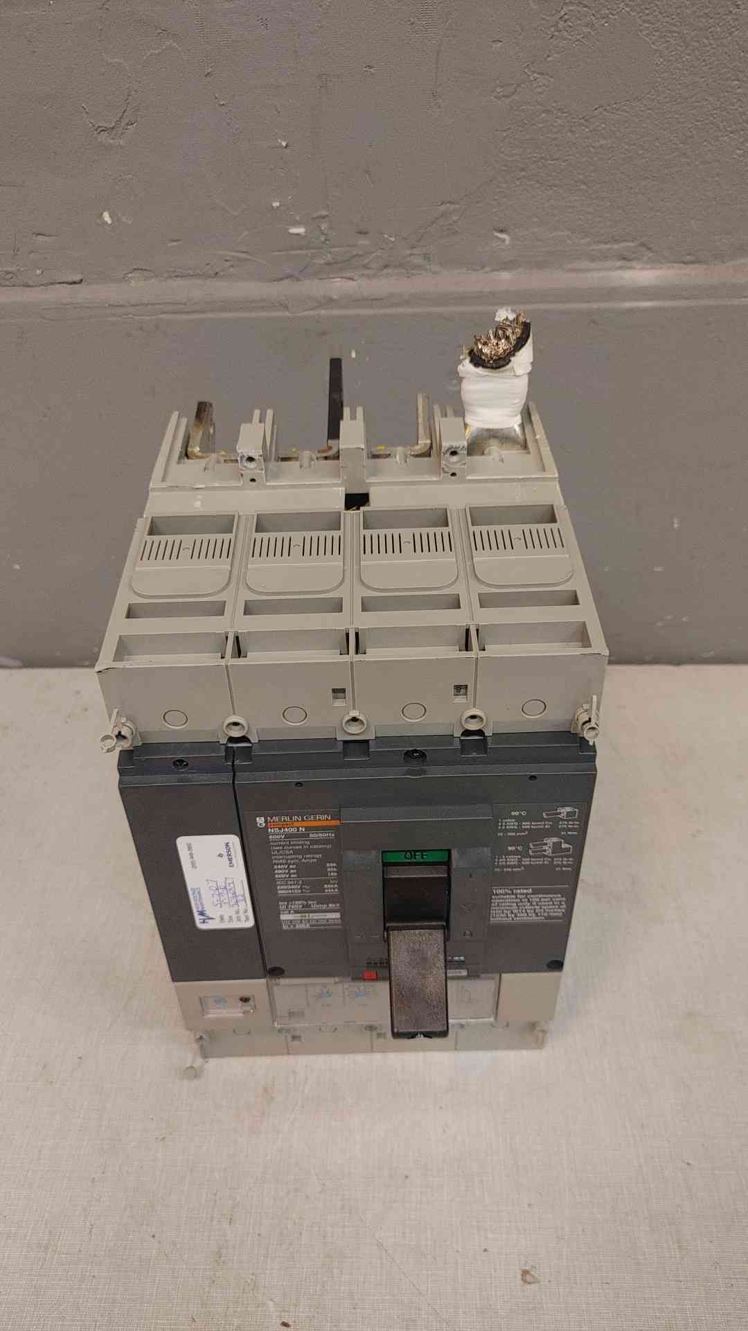 *Pickup Only* MERLIN GERIN NSJ400 N 400A Circuit Breaker (3615AA)(3615AA)