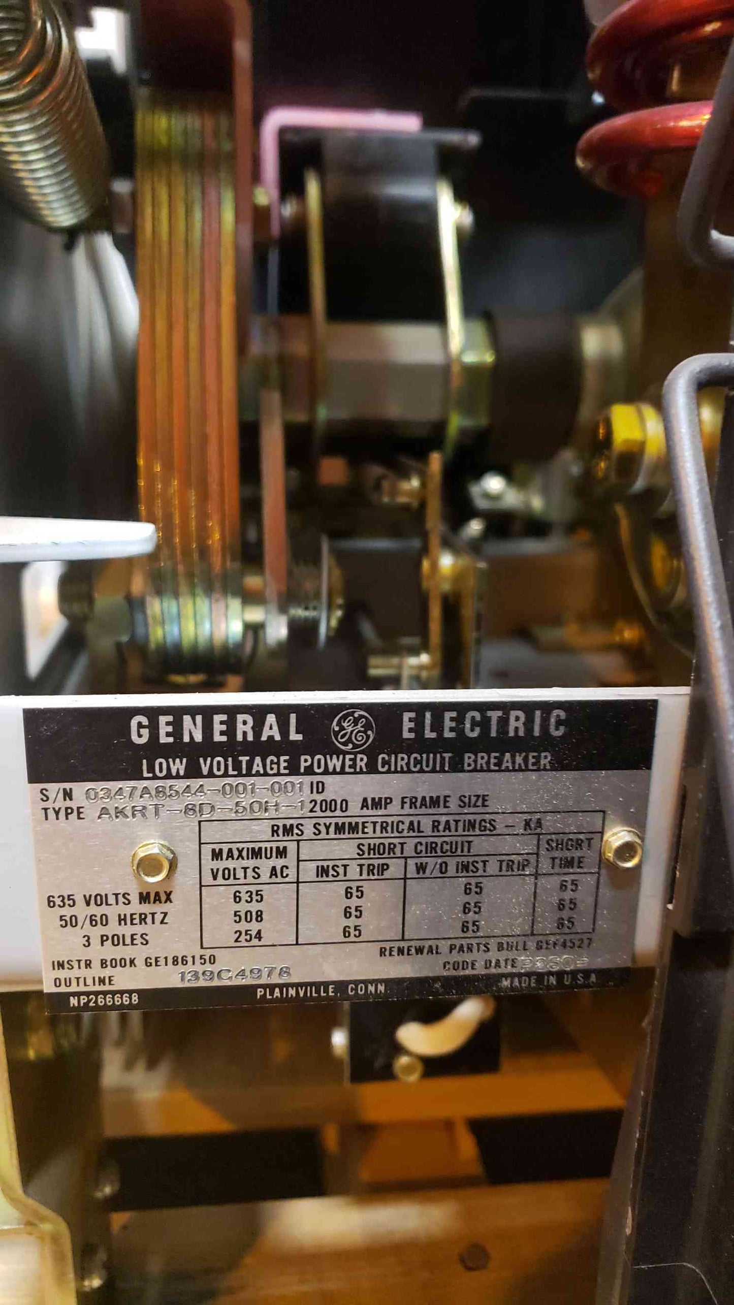2000A GE Low Voltage Breaker AKRT8D50H1 2000A Trip A220LSIGPMR MicroVersa (SKU:14486AA)(14486AA)