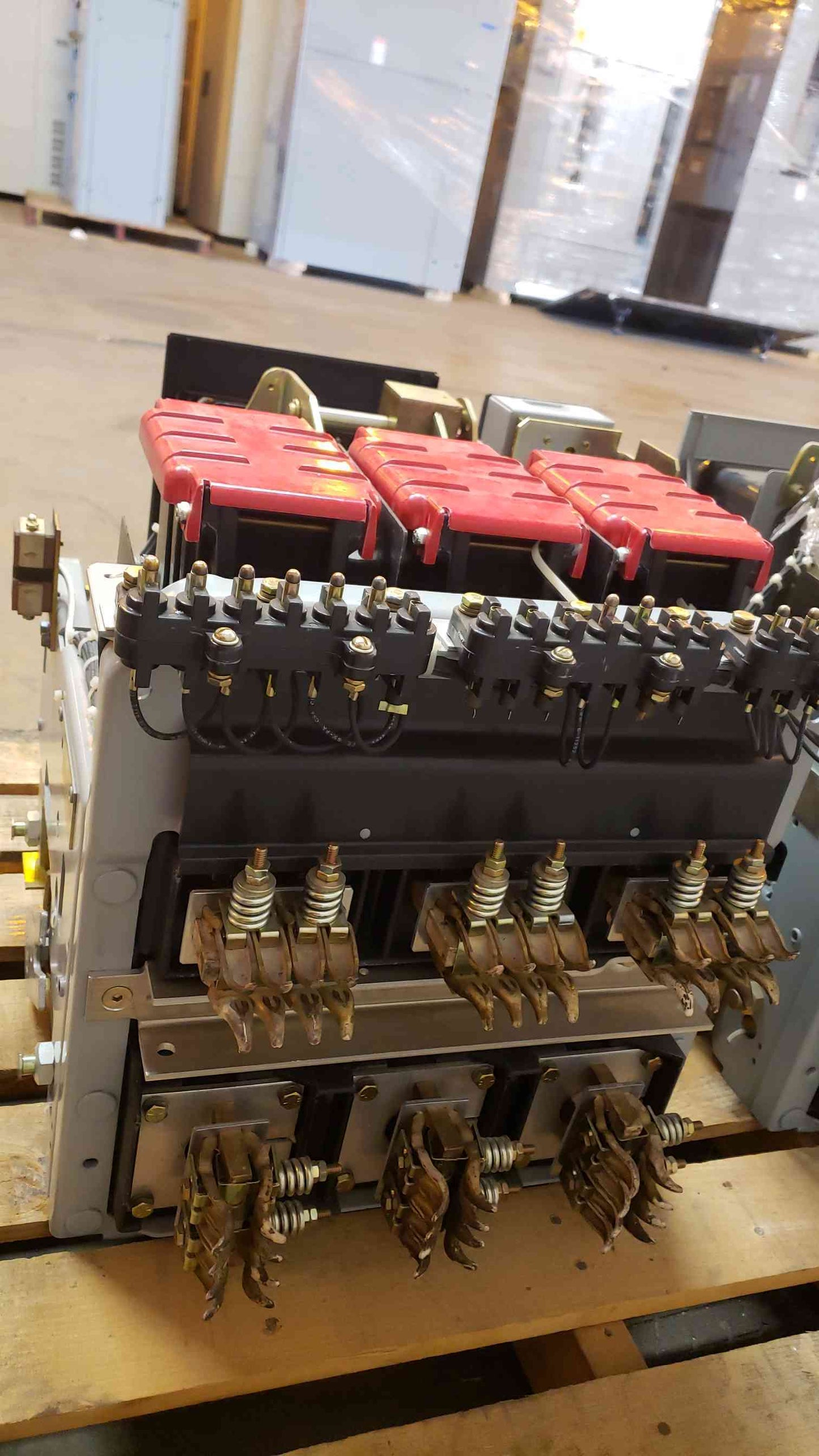 2000A GE Low Voltage Breaker AKRT8D50H1 2000A Trip A220LSIGPMR MicroVersa (SKU:14486AA)(14486AA)