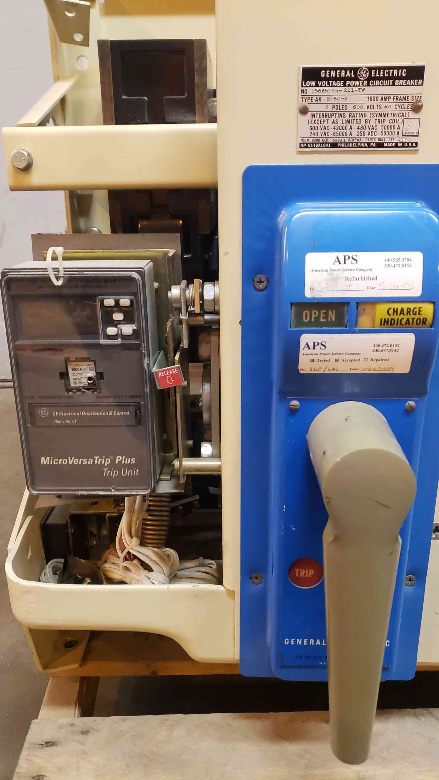 1600A GE Low Voltage Power Circuit Breaker 600V AK2502 (SKU:14990AA)(14990AA)