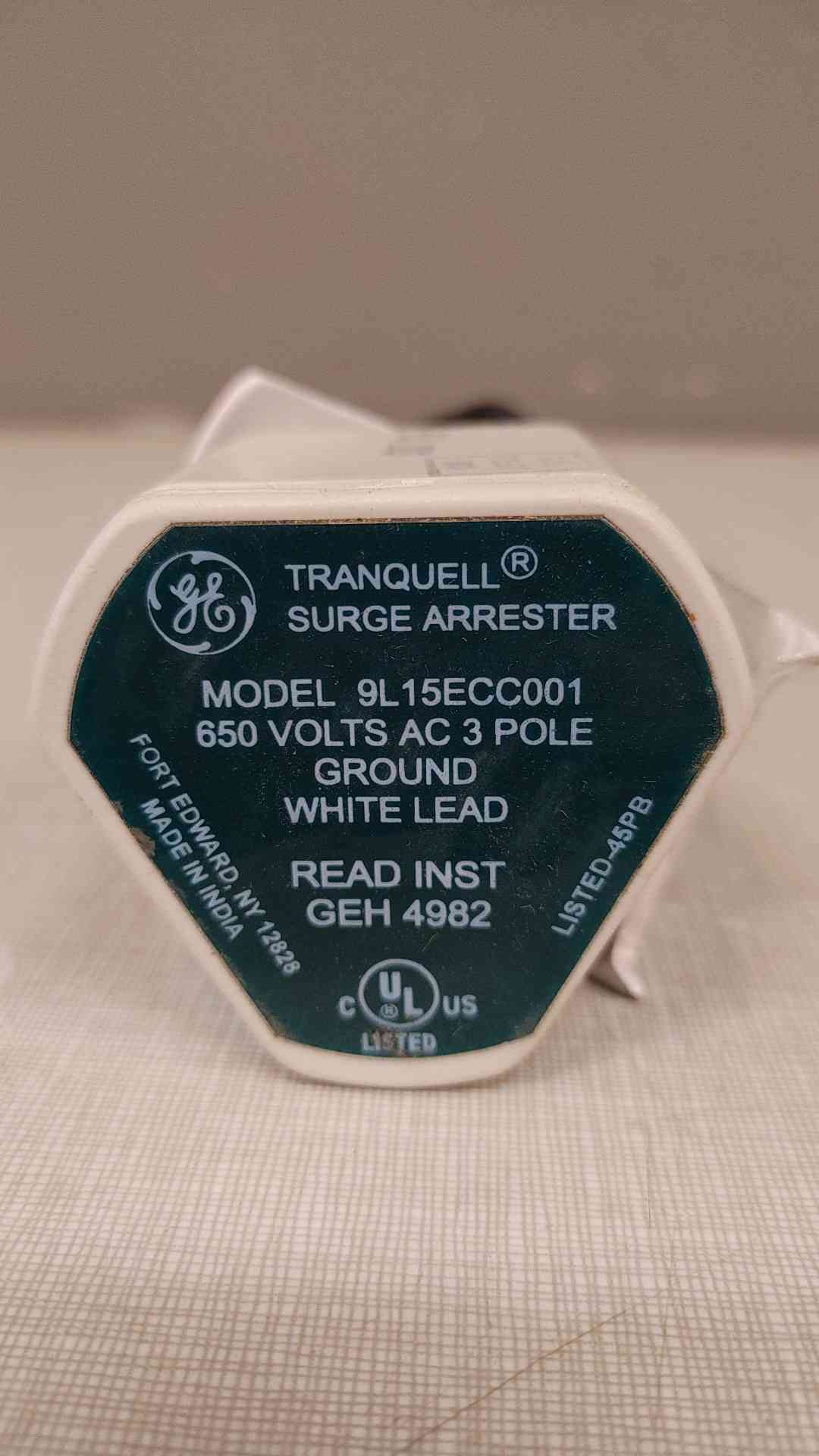 General Electric Tranquell Surge Arrester 650V 3Pole 9L15ECC001 (SKU:101686)(101686)